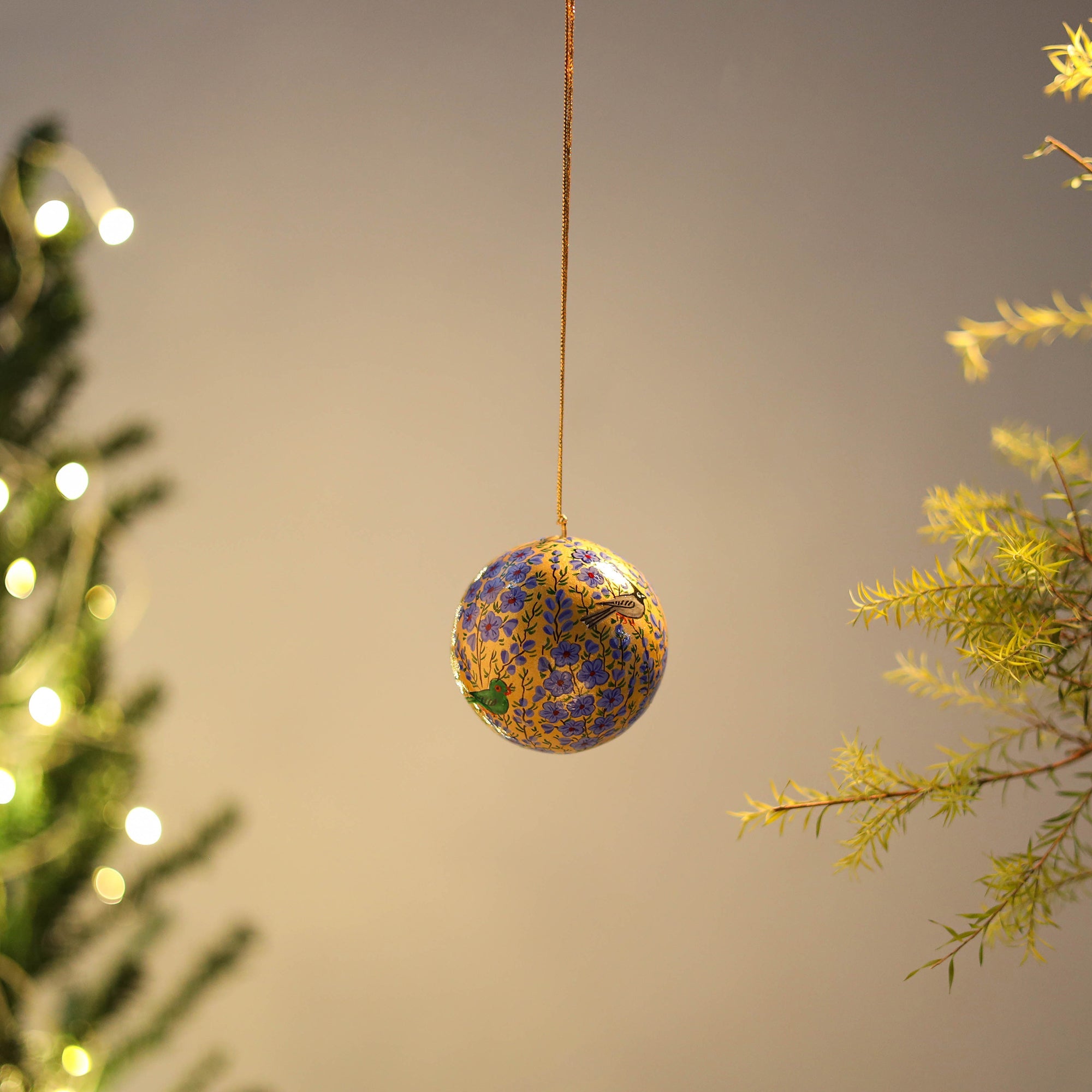 CRAFTVERA Ball - Kashmir Handpainted Christmas Ornament 03