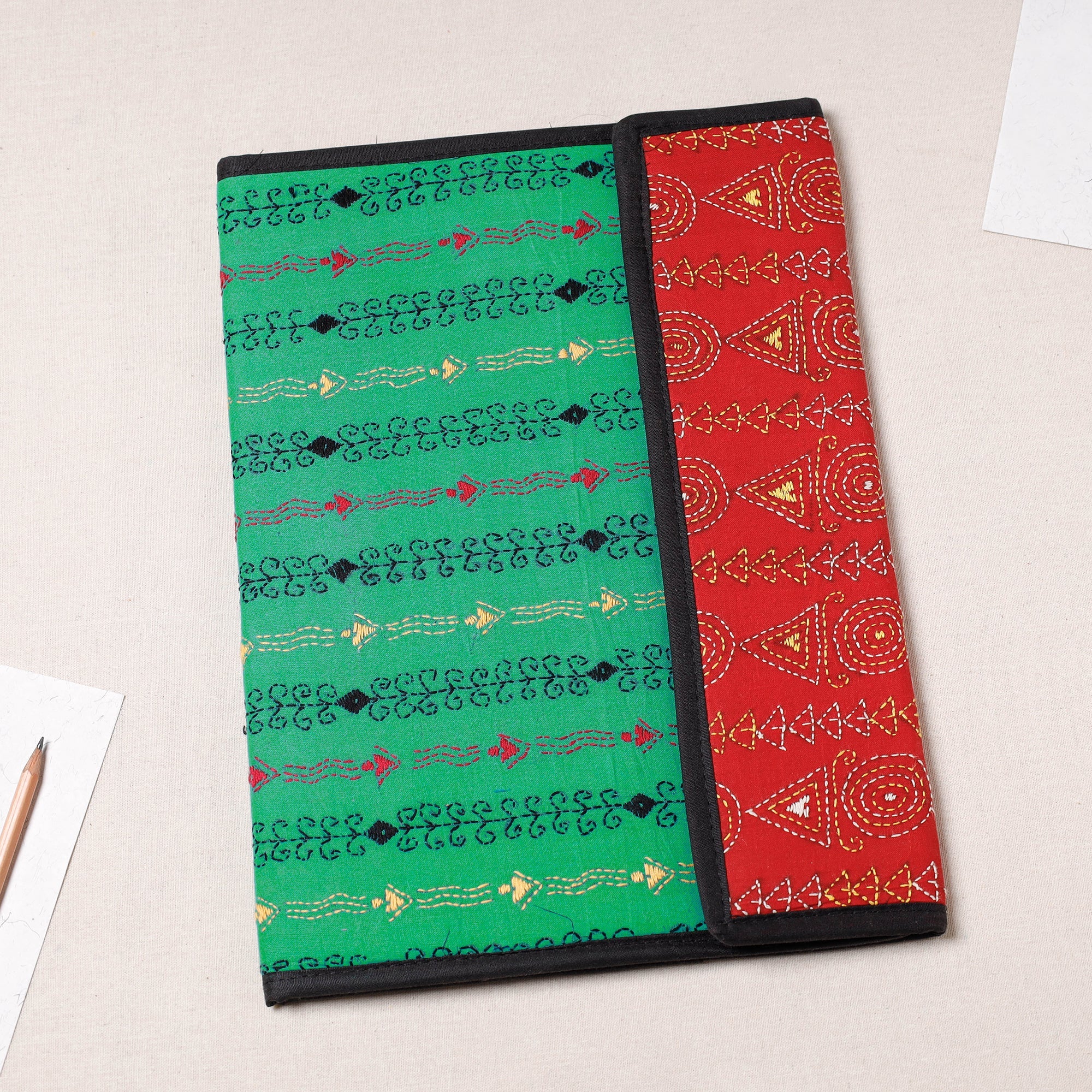 ASALKAAR Bengal Kantha Work Handcrafted File Folder