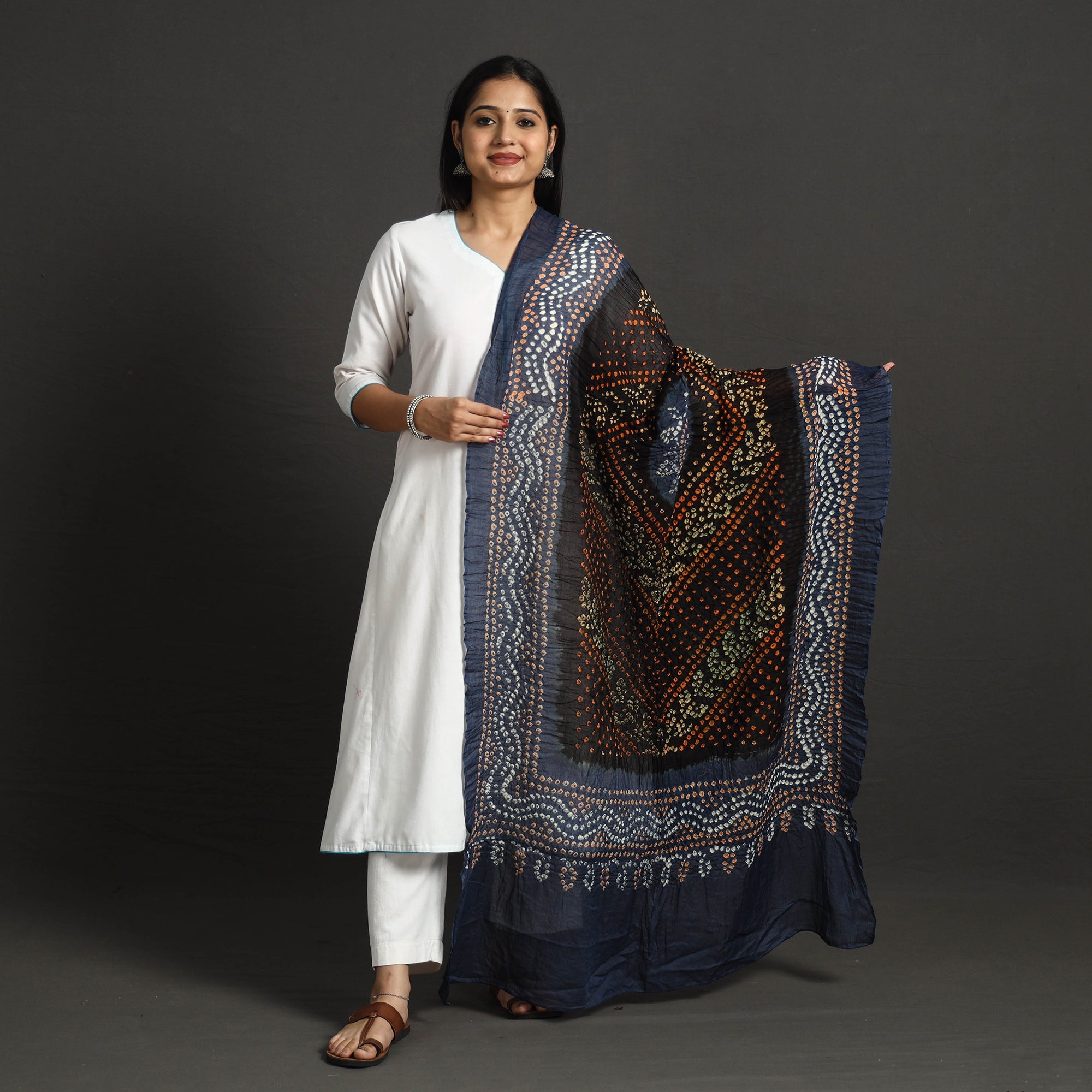 KACHCHH JI CHHAAP Kutch Tie-Dye Cotton Bandhani Dupatta 31