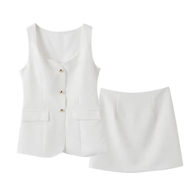 Alamode By Akanksha Mulad Vest Coord Set in White - view 3