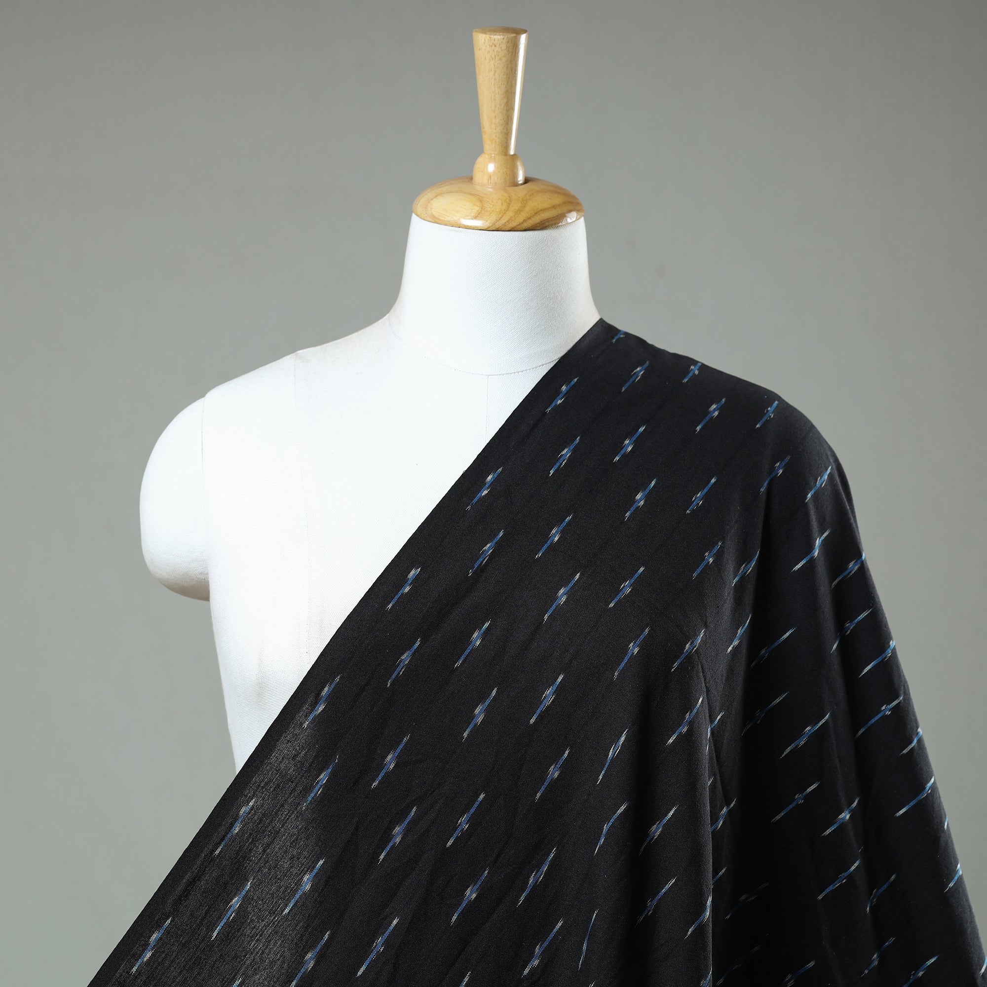 SOUTH KARGHA Black - Pochampally Ikat Weave Cotton Fabric 25