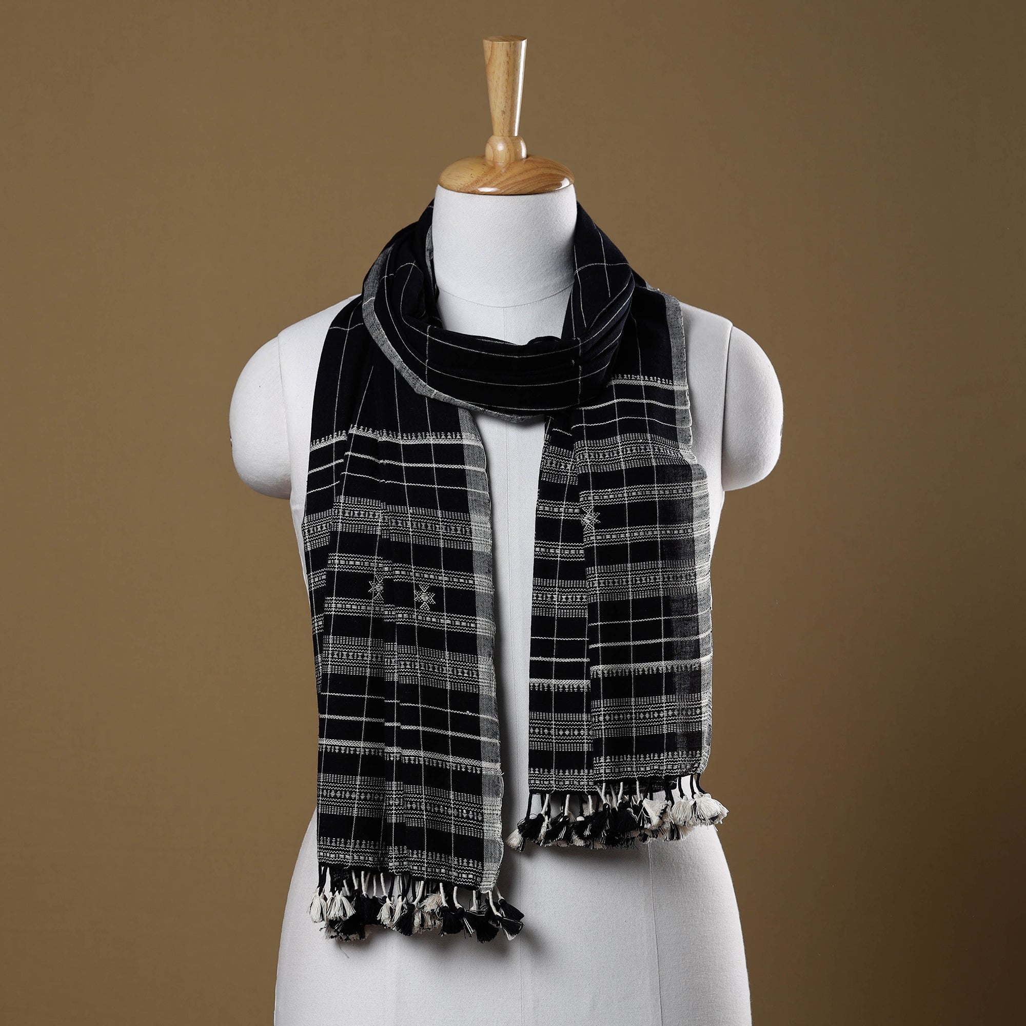 KACHCHH JI CHHAAP Black - Kutch Bhujodi Weave Handloom Cotton Stole with Tassels