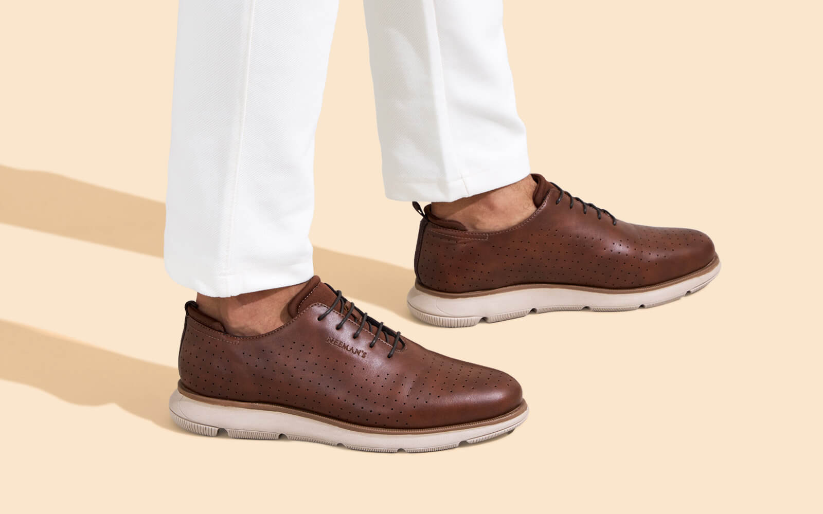 Neeman's Flexy Brogues : Brown - view 8