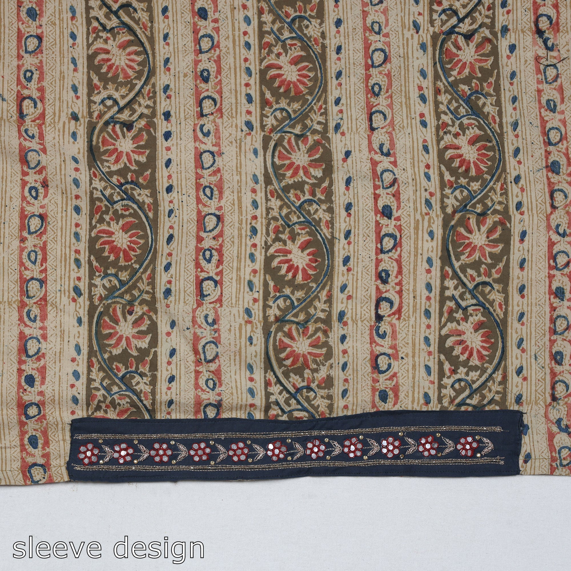 NOORI BAZAR Beige - Zardozi Hand Embroidered Kalamkari Cotton Blouse Piece - view 3