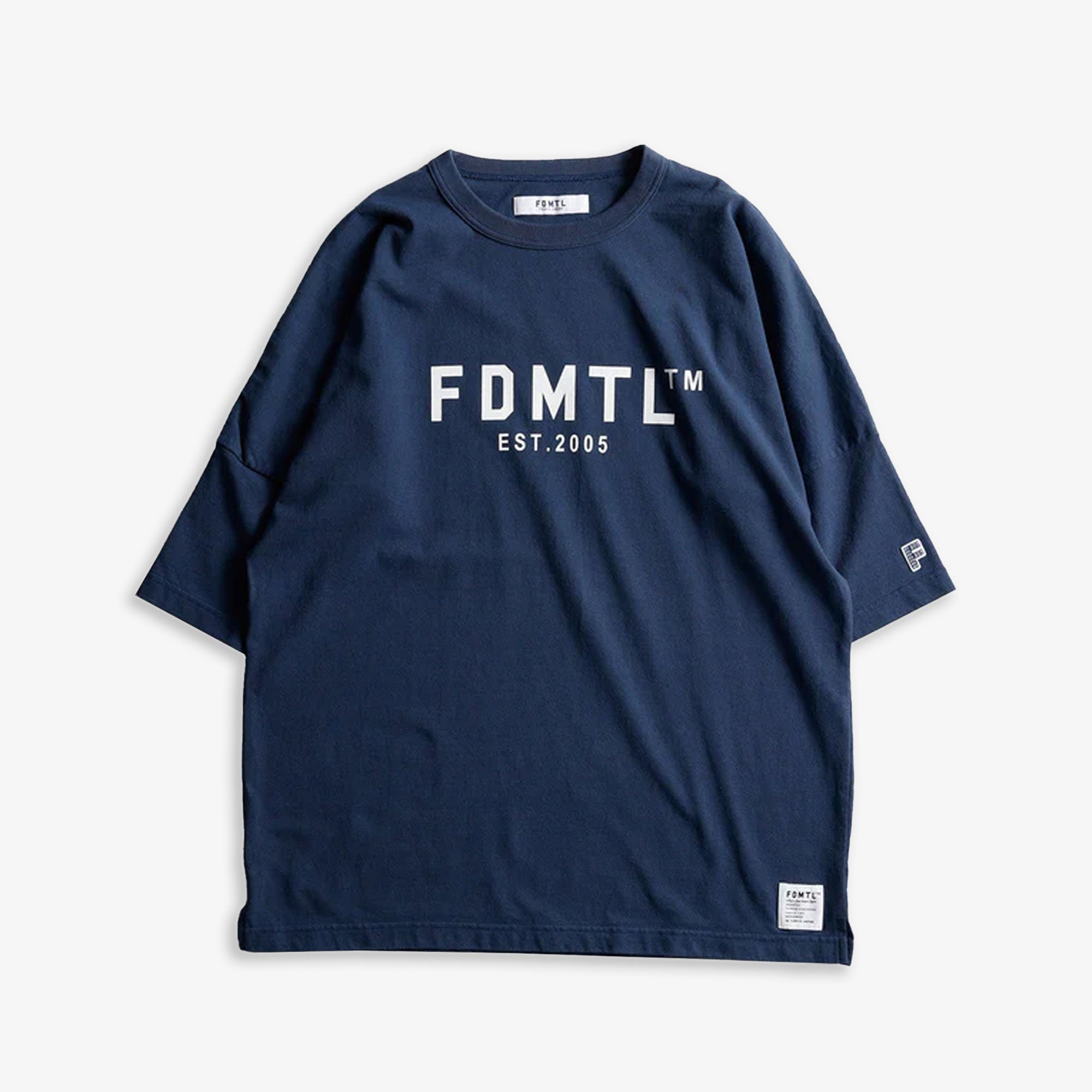Fdmtl | Logo Wide Tee { Navy