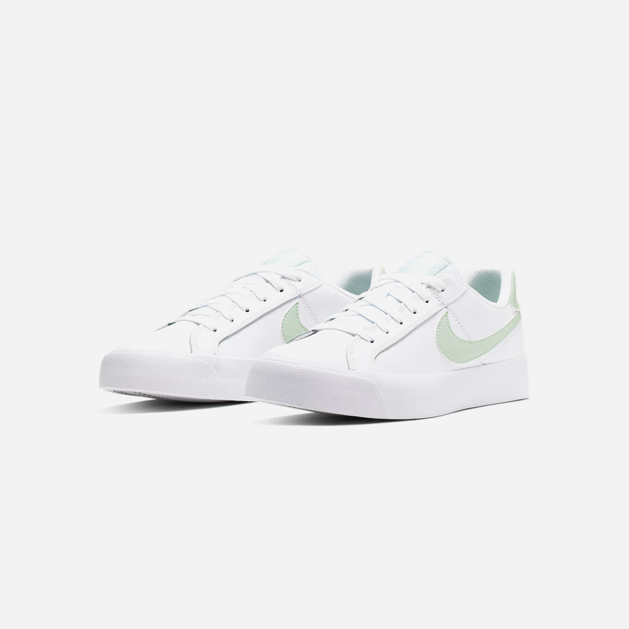 Nike Court Royale AC White/Pistachio Frost WNMS - view 2
