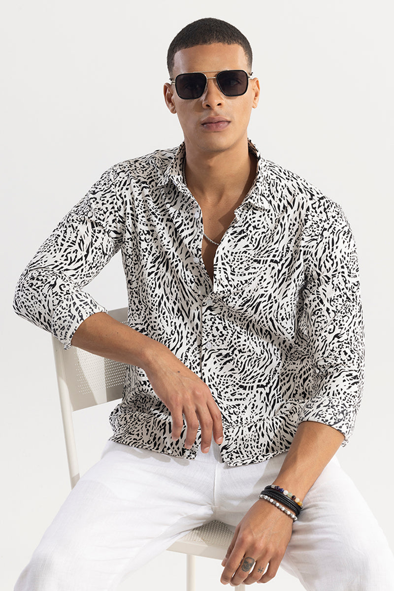 SNITCH Distorted Design White Shirt