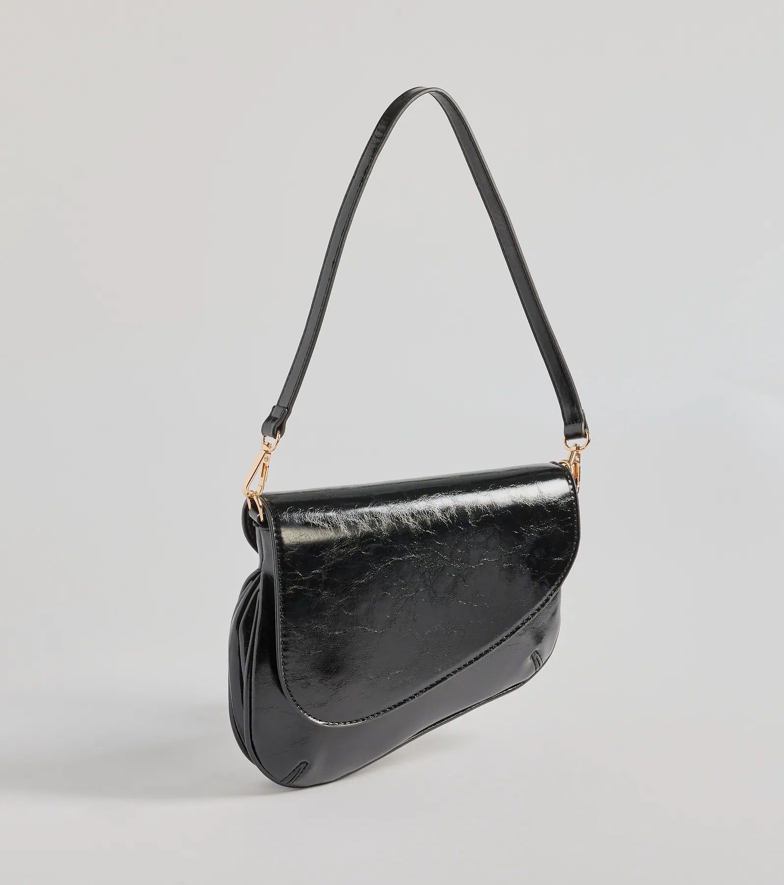 Windsor Luxe Impression Saddle Shoulder Bag – BLACK