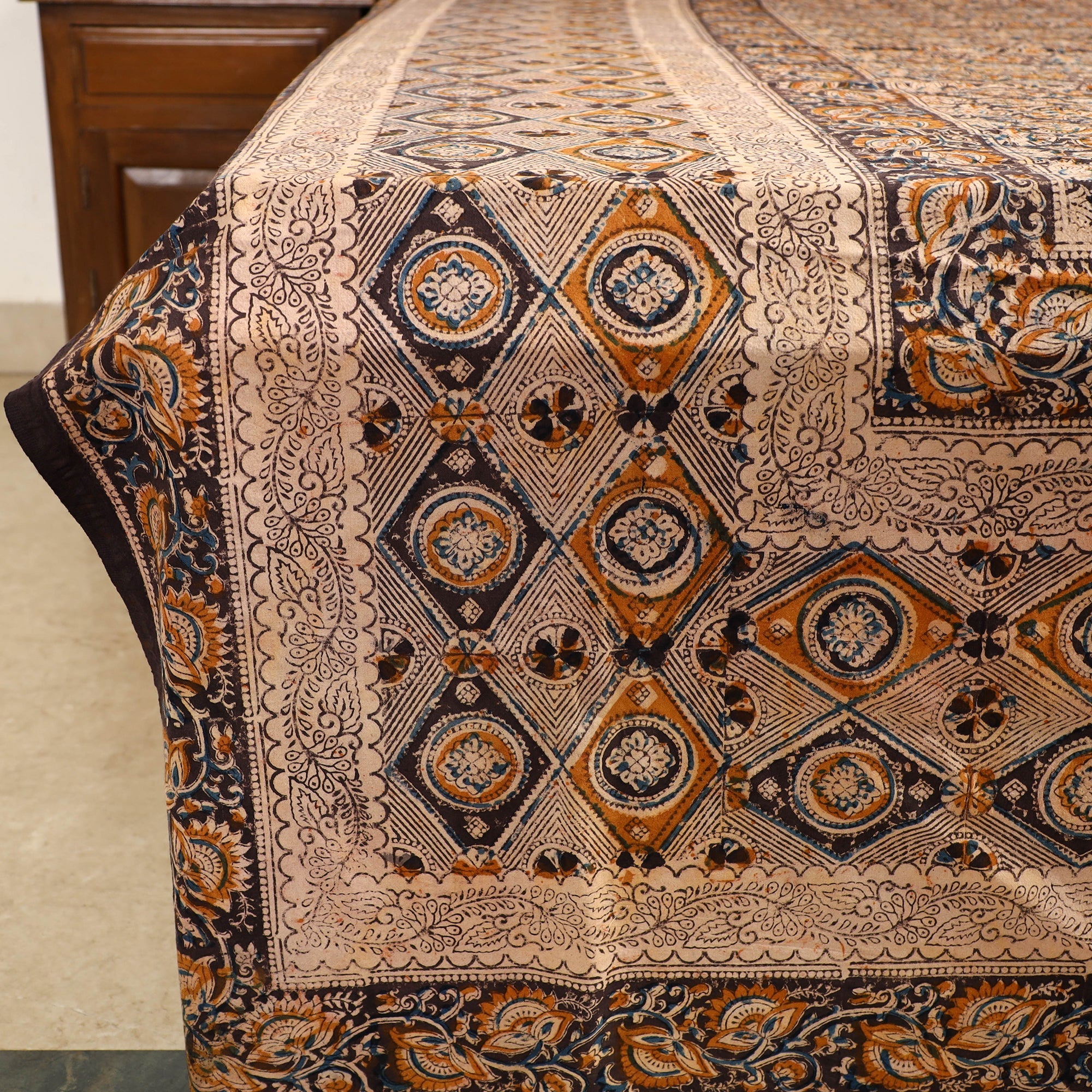 SOUTH KARGHA Brown - Kalamkari Block Printed Cotton Double Bed Cover with Pillow Covers (108 x 90 in) - view 2