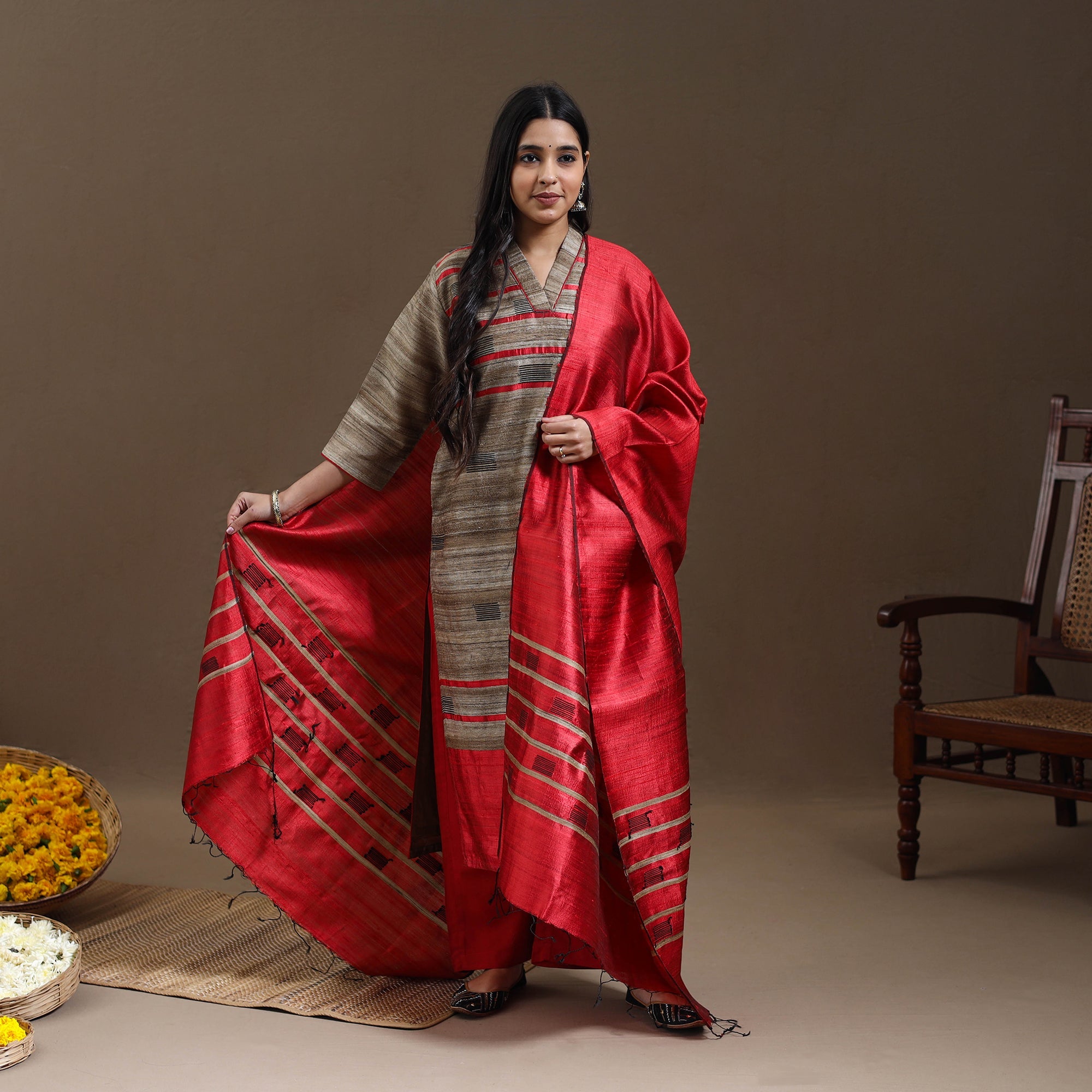 ITOKRI CASUALS Beige - Bhagalpuri Handloom Tussar Silk Suit Set 06