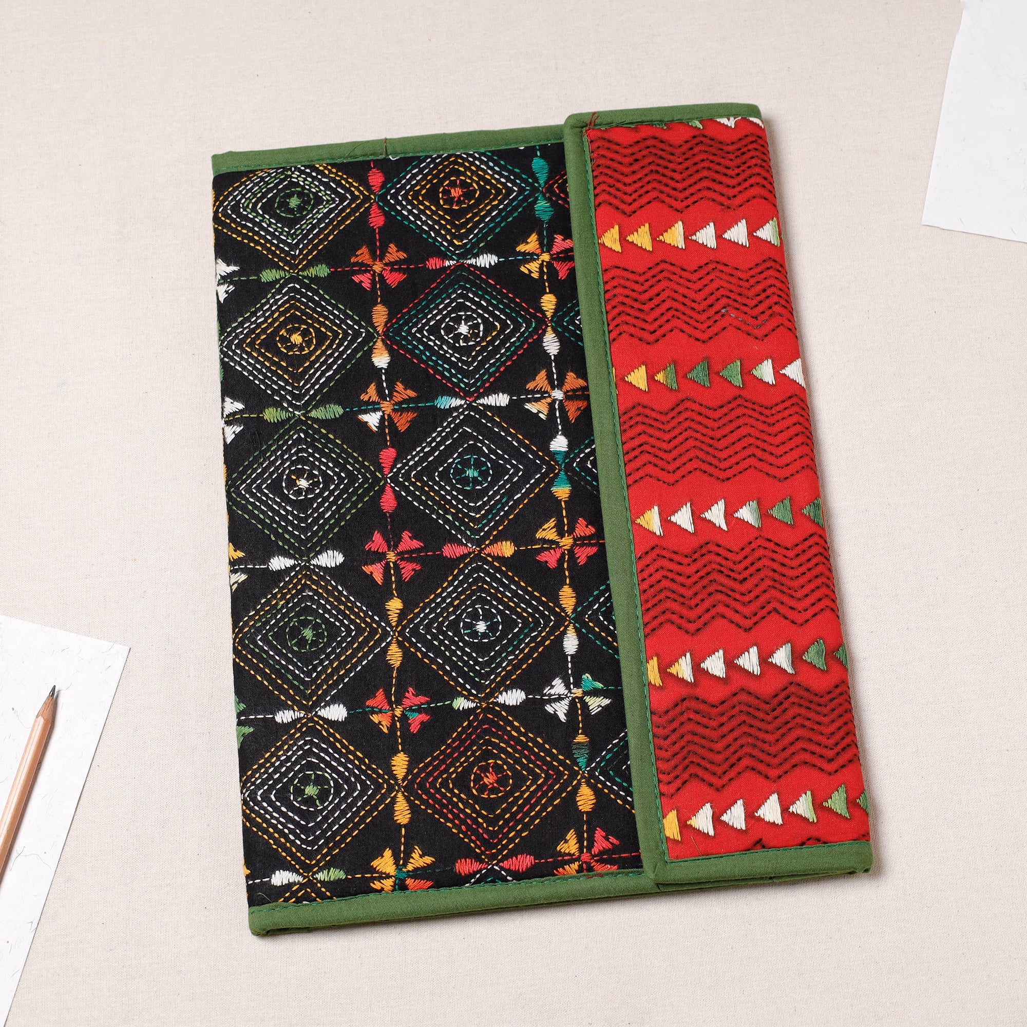 ASALKAAR Bengal Kantha Work Handcrafted File Folder