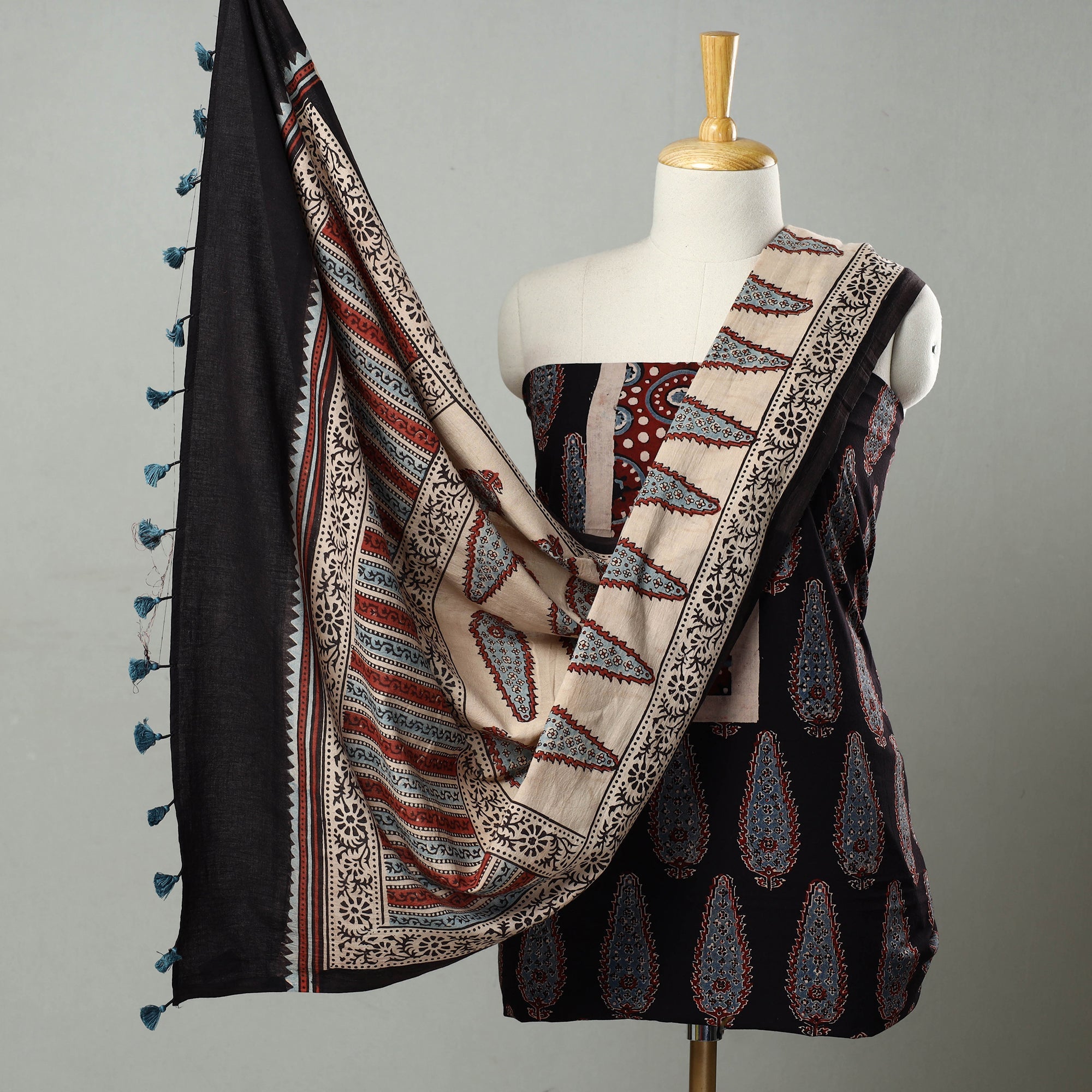 AJRAKH BY JABBAR KHATRI Black - Hand Block Print Cotton 3pc Ajrakh Dress Material 07
