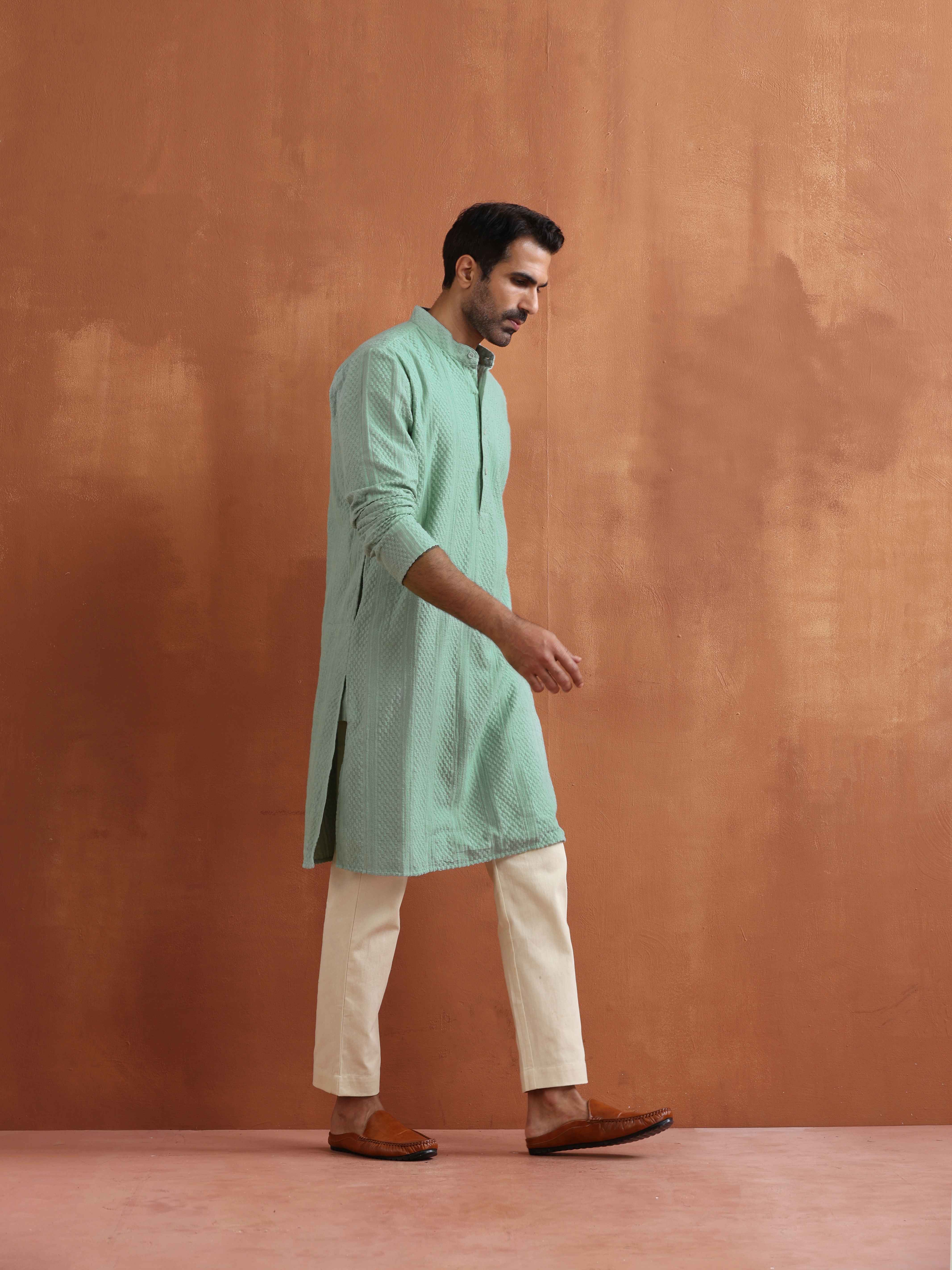 trueBrowns Men's Green Cotton Dobby Kurta - view 2