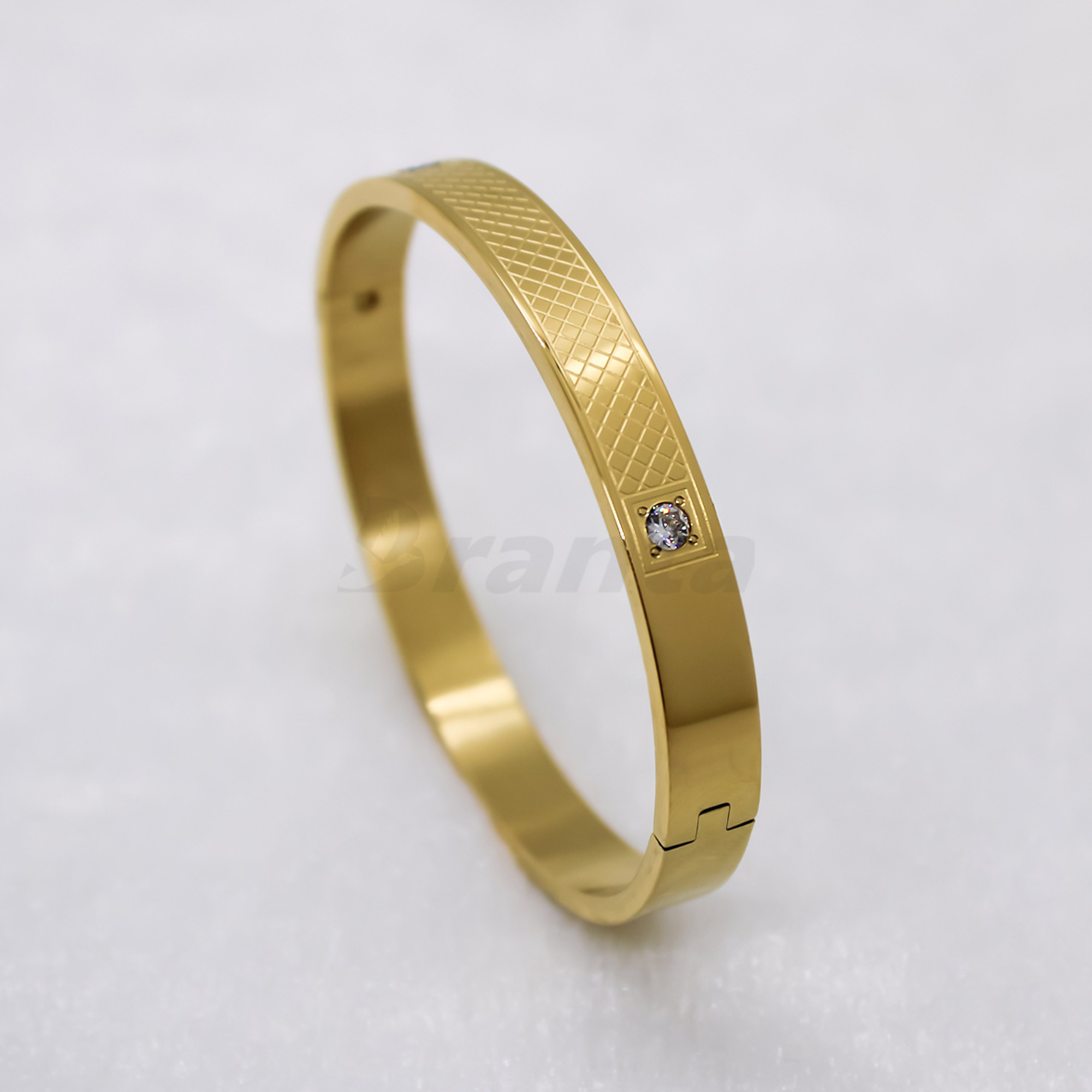Branta Cross Lined Gold Bracelet For Men