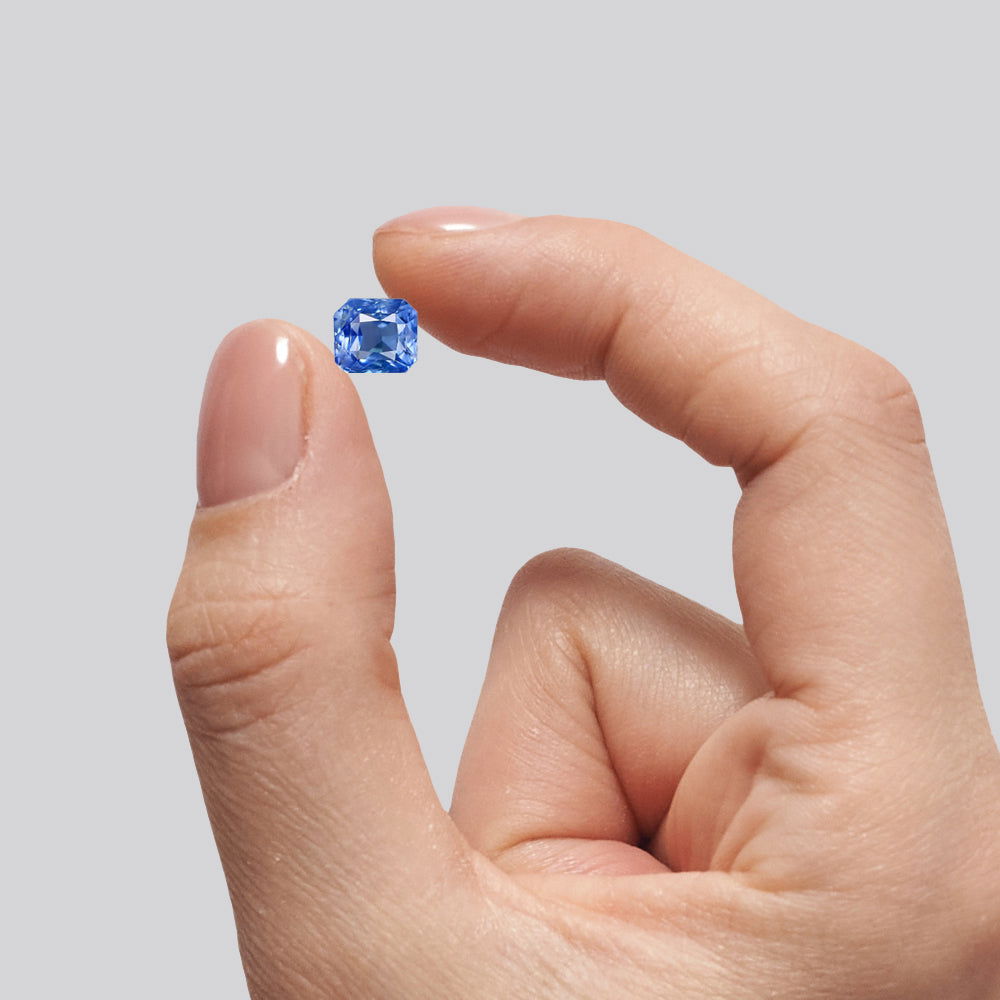 Gemsmantra Blue Sapphire (3.58 Ratti, 3.26 Carat) - view 3