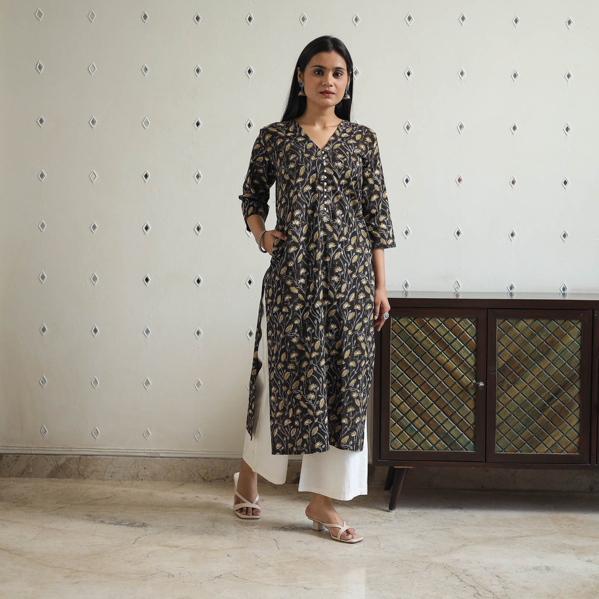 ITOKRI CASUALS Black - Jahota Block Print Cotton Straight Kurta 21 - view 5