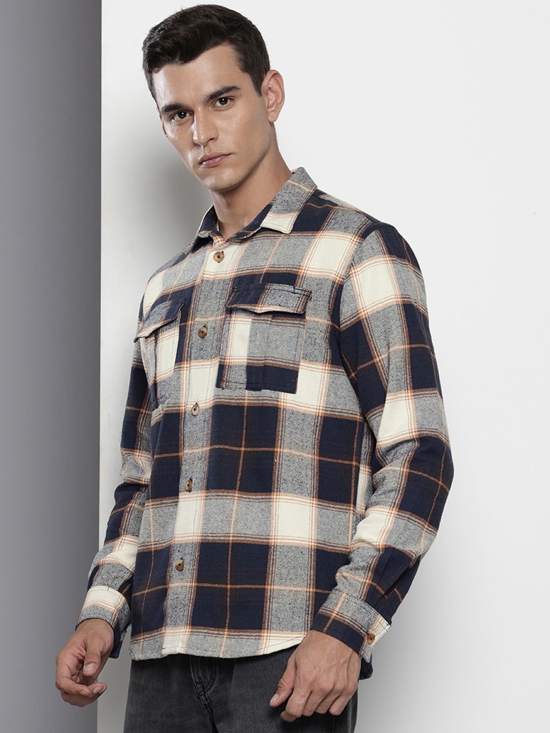 The Indian Garage Co Men's Navy Blue Regular Fit Checked Casual Shirt - view 2