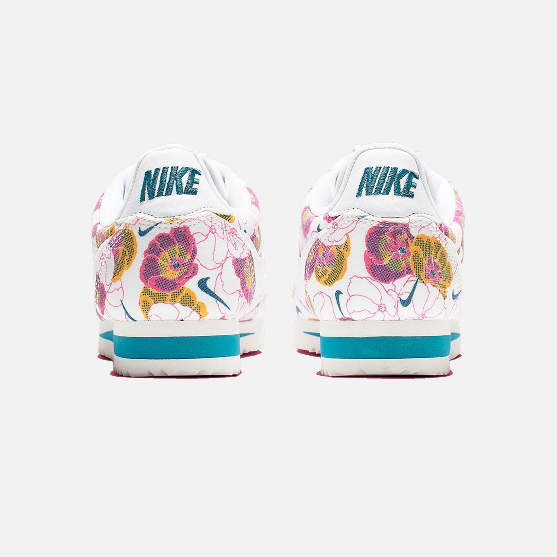 Nike | WMNS CLASSIC CORTEZ LX - view 3