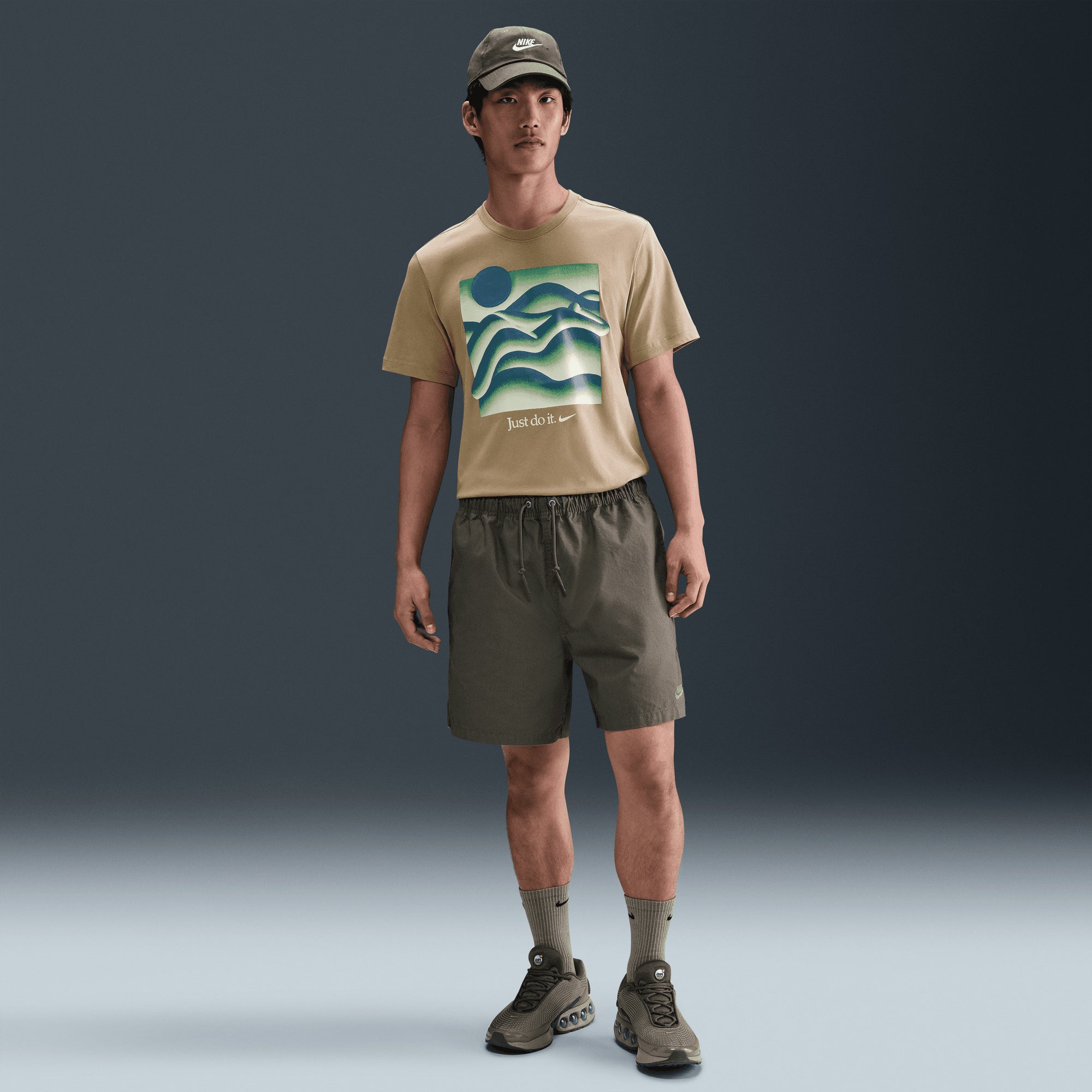 Nike | Sportswear T-shirt { Parachute Beige - view 6