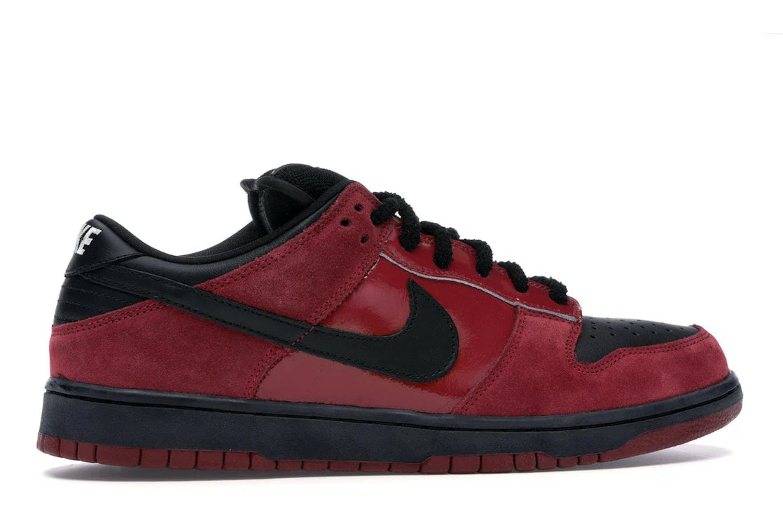 Nike SB Dunk Low 'Milli Vanilli' – Red - view 35
