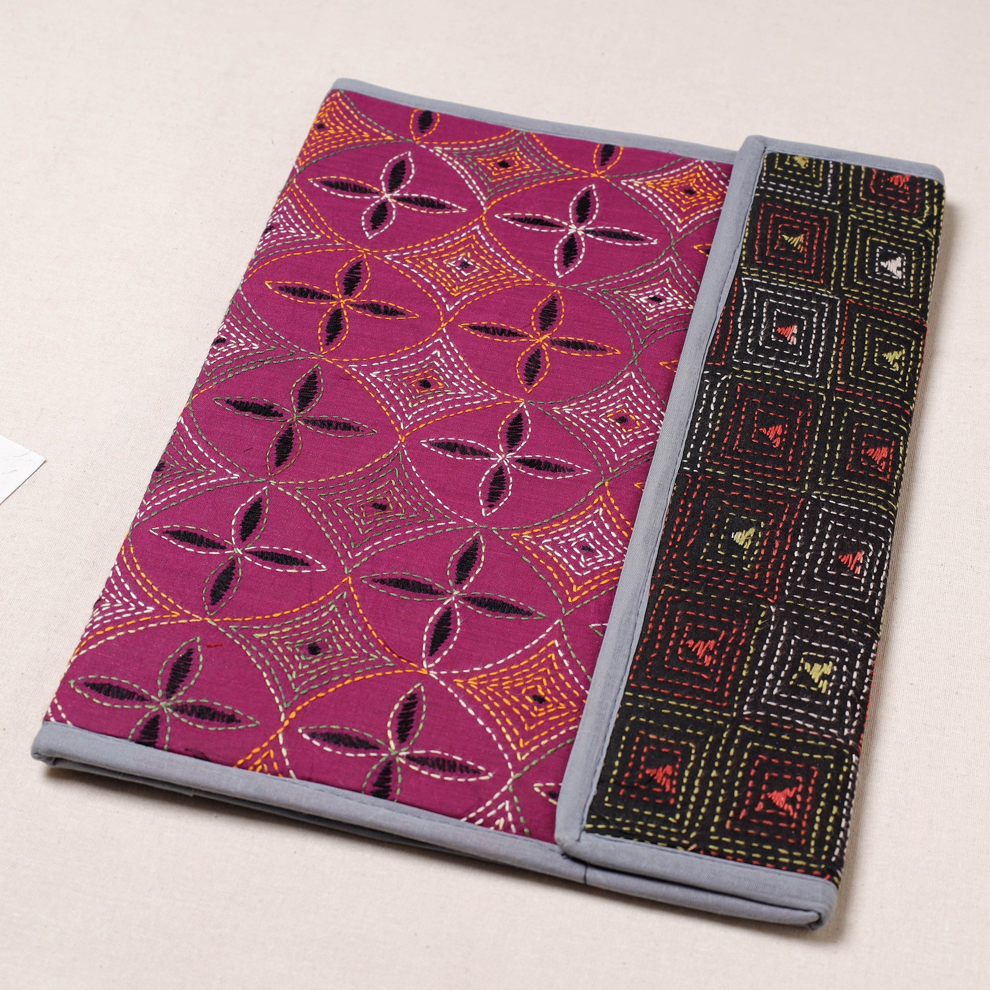 ASALKAAR Bengal Kantha Work Handcrafted File Folder - view 2