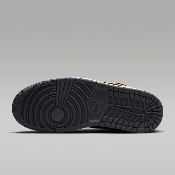Kicks Machine Air Jordan 1 Low Light Graphite Vivid Orange Sale - view 2
