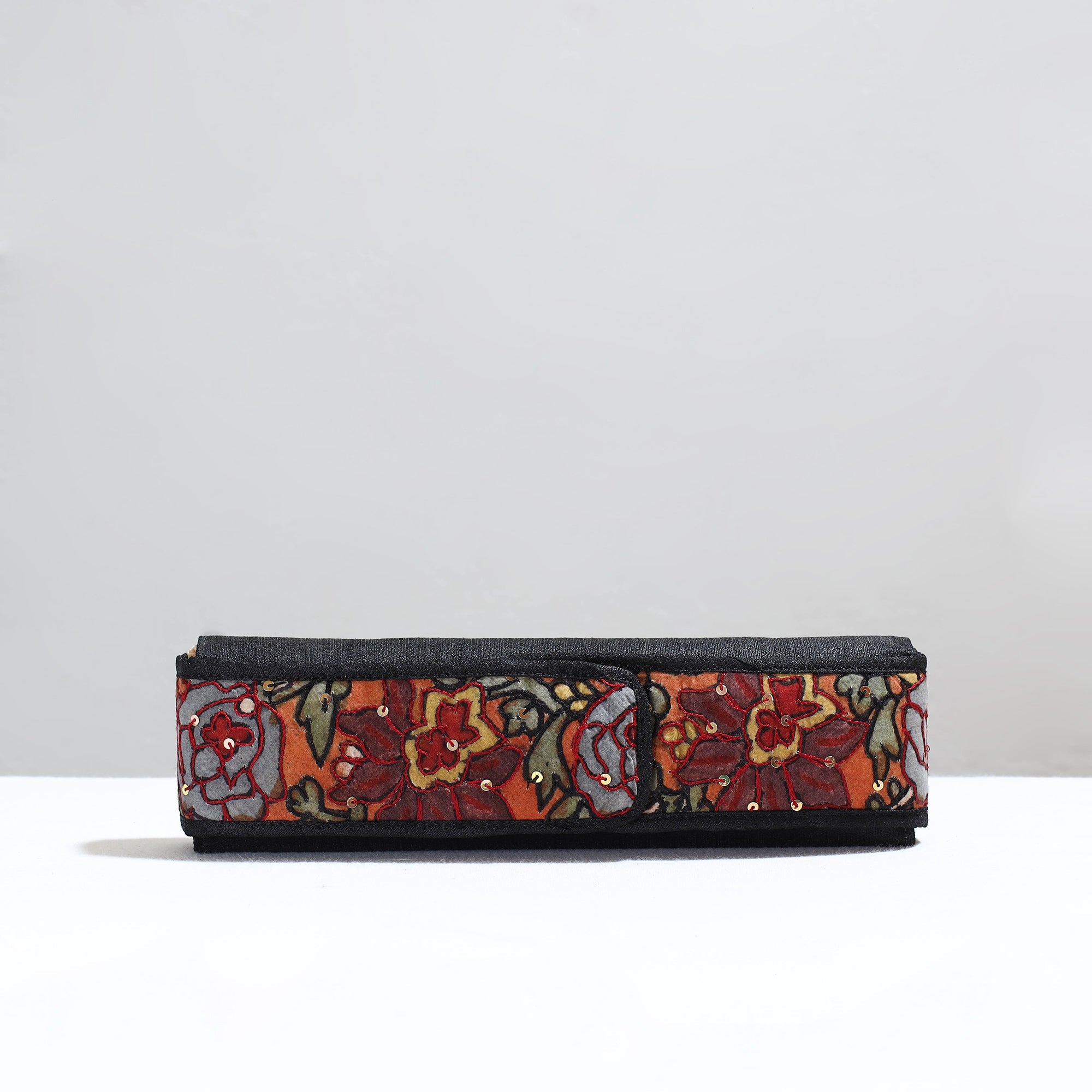DWARAKA PLUS Black - Handpainted Kalamkari Natural Dyed Ghicha Silk Earrings Pouch 17 - view 2
