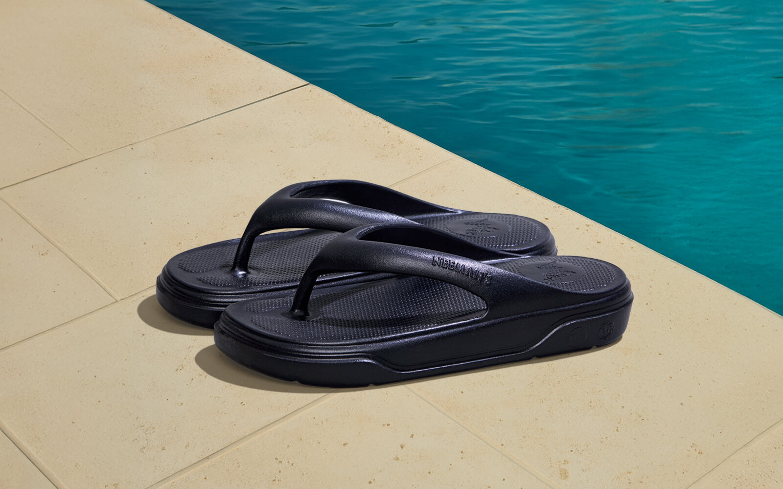 Neeman's Cushers Flips For Women : Black - view 8