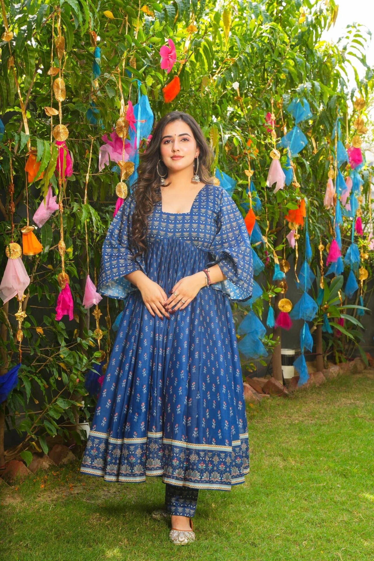 Idaho-o Jignasa blue chanderi suit set - view 3
