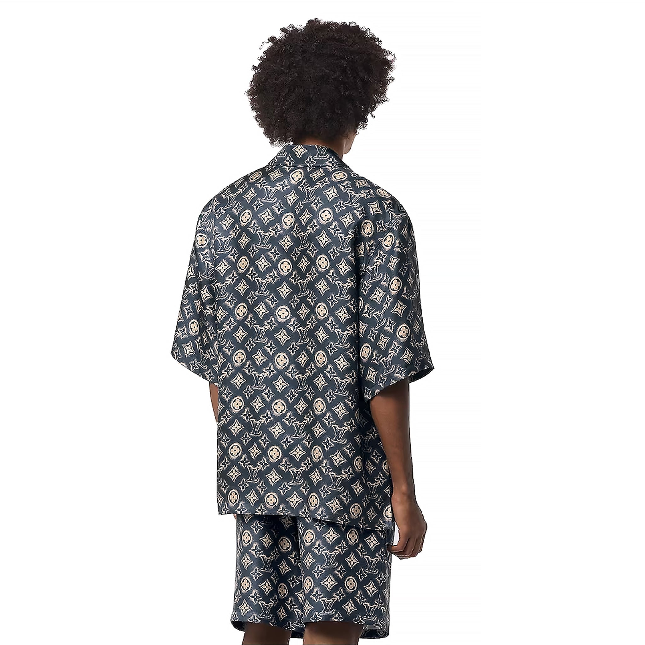 Louis Vuitton Monogram Silk Short Sleeved Shirt - view 2