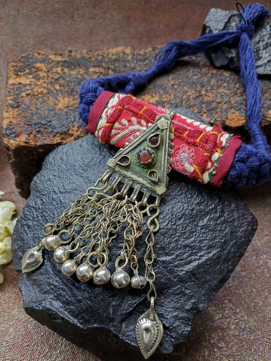 Hayat neckpiece – suta.in Hayat (Neckpiece)