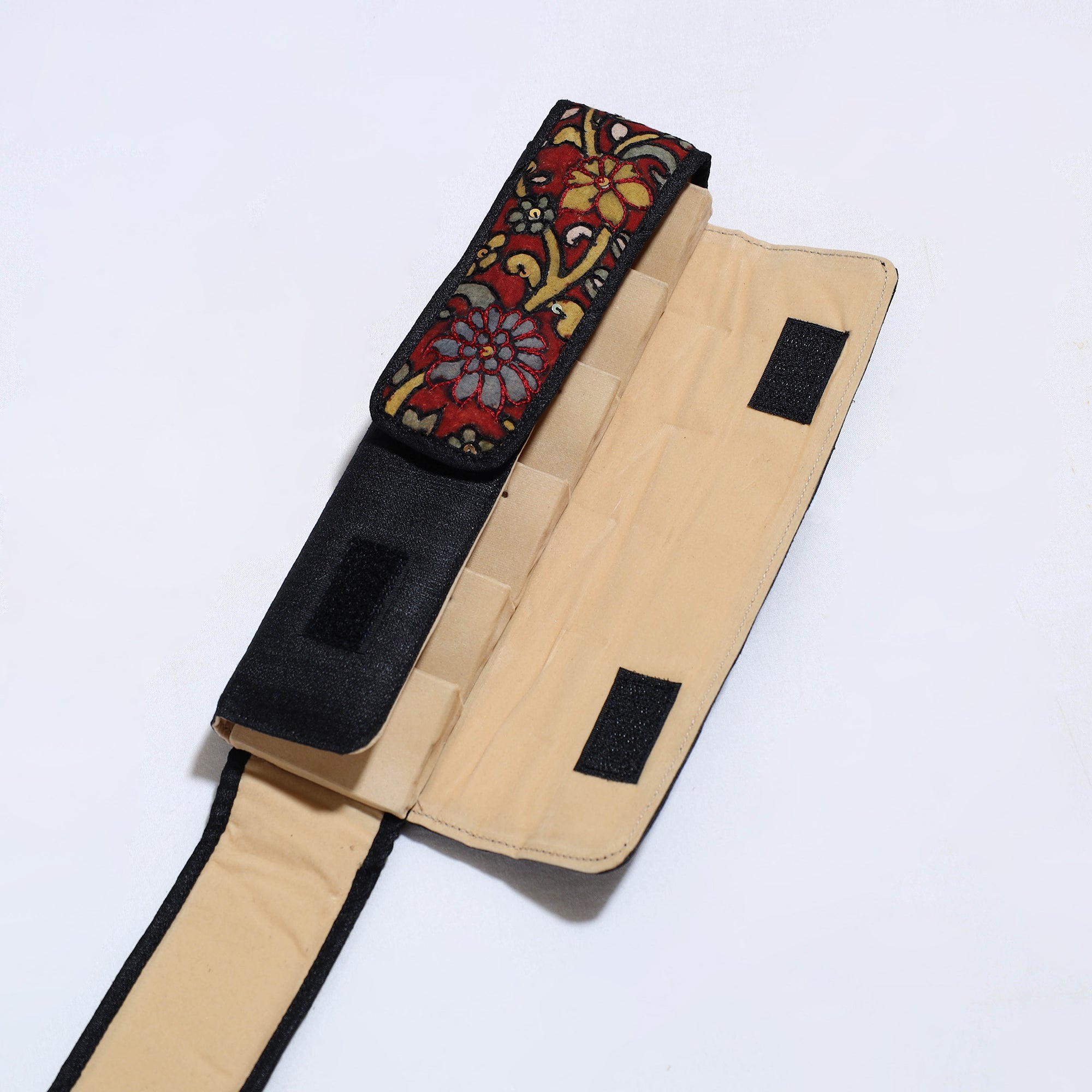 DWARAKA PLUS Black - Handpainted Kalamkari Natural Dyed Ghicha Silk Earrings Pouch 09 - view 3