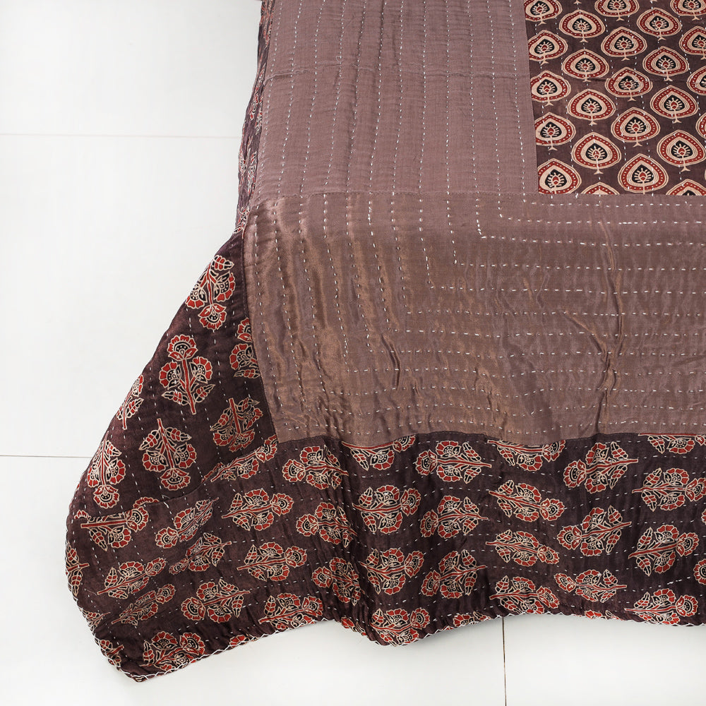 KACHCHH JI CHHAAP Brown - Reversible Kutch Tagai Embroidered Mashru Silk Double Bed Cover / Quilt (110 x 87 in) - view 3