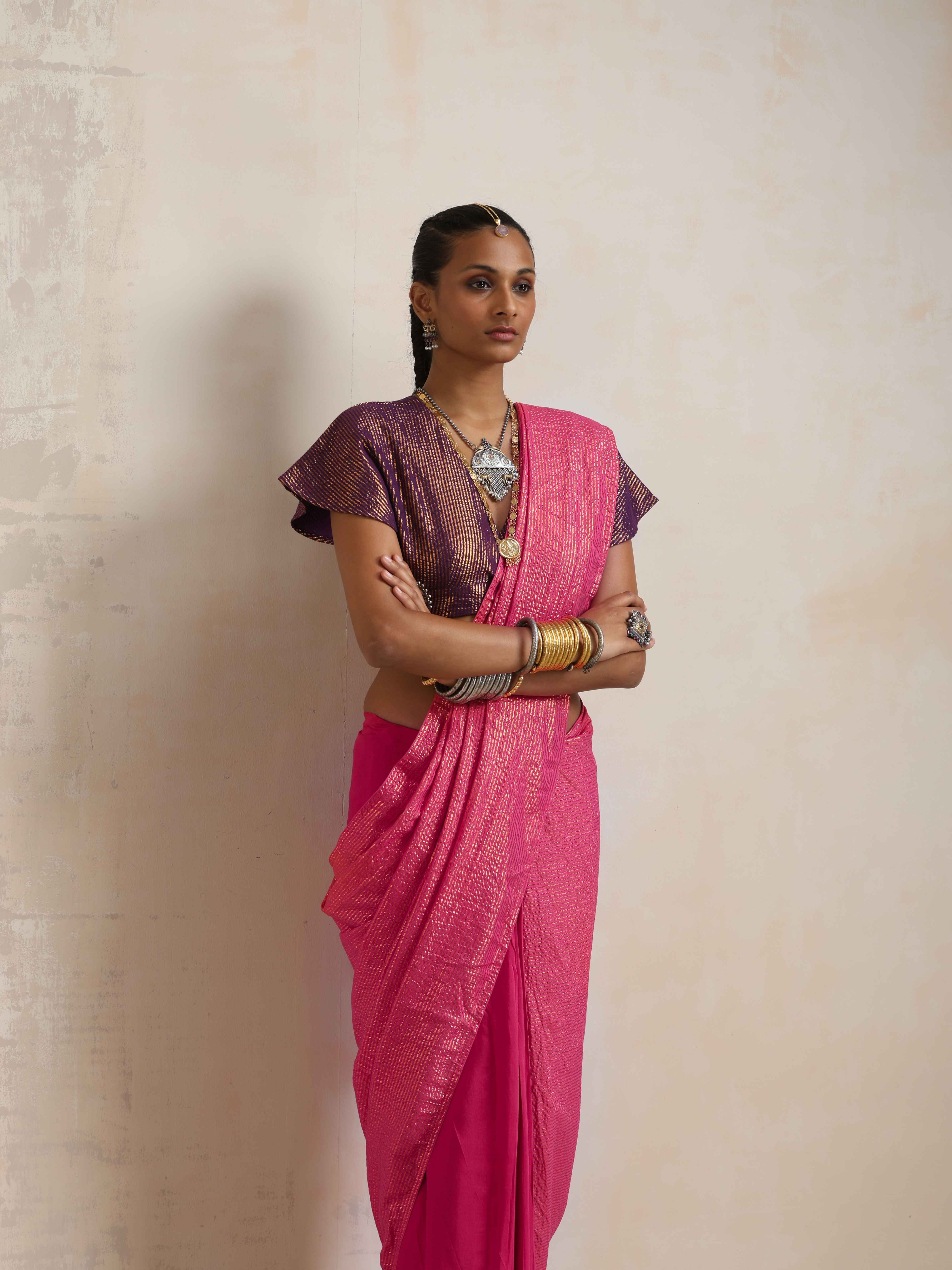 trueBrowns Pink Gold Metallic Ready To Wear Saree - view 5