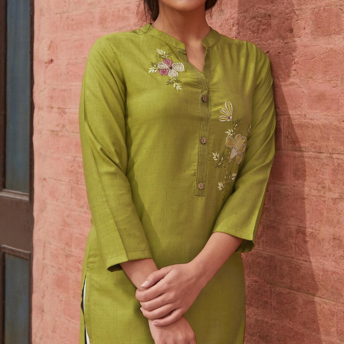 Peachmode Engrossing Green Colored Partywear Embroidered Pure Viscose Kurti - view 3