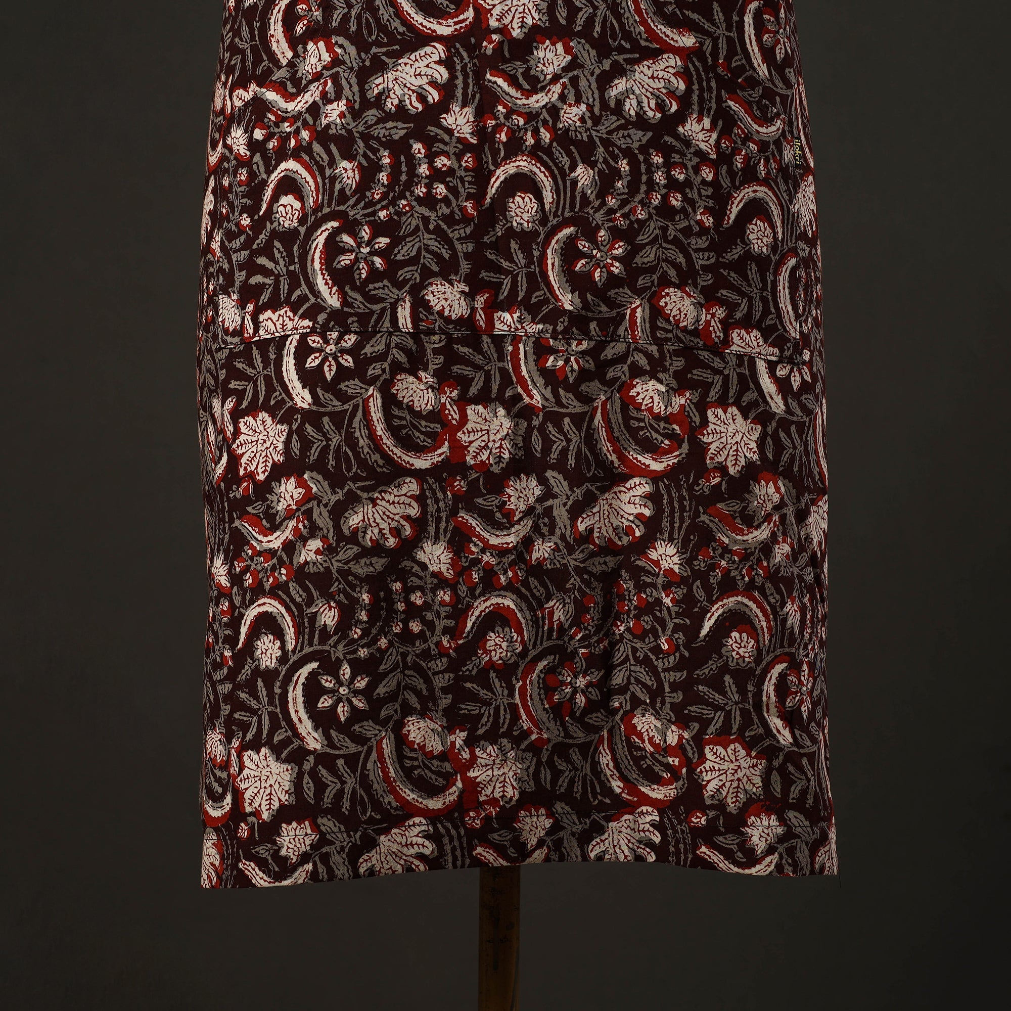 JALPARI Brown - Bagru Block Print Cotton Apron with Pocket 18 - view 3