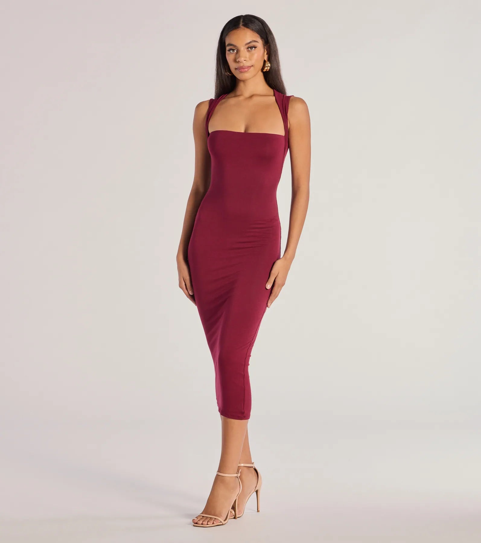 Windsor Serving Sleek Square Neck Bodycon Midi Dress - view 4