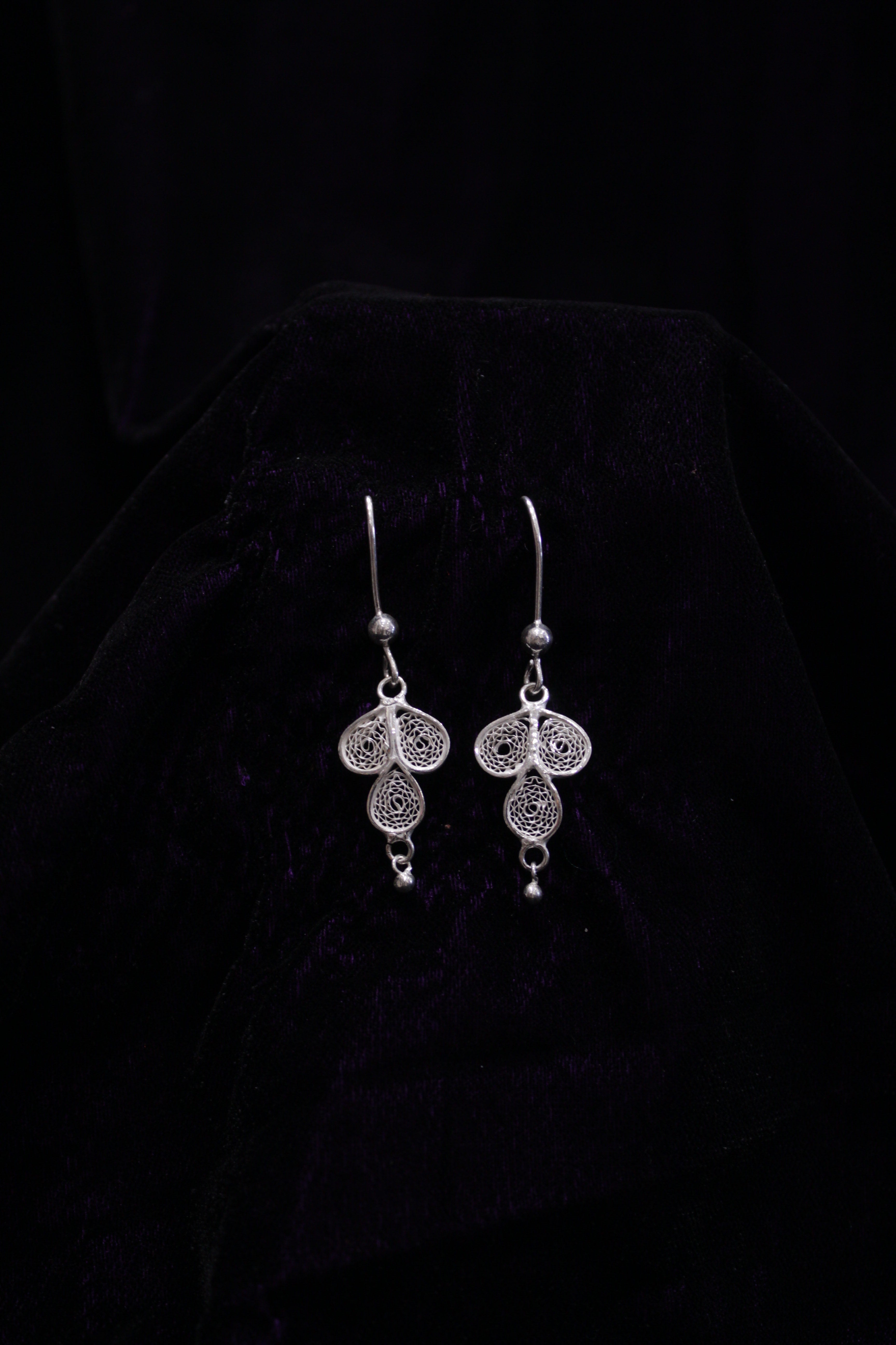 Indianvillez Sterling Silver Filigree Earring - view 2