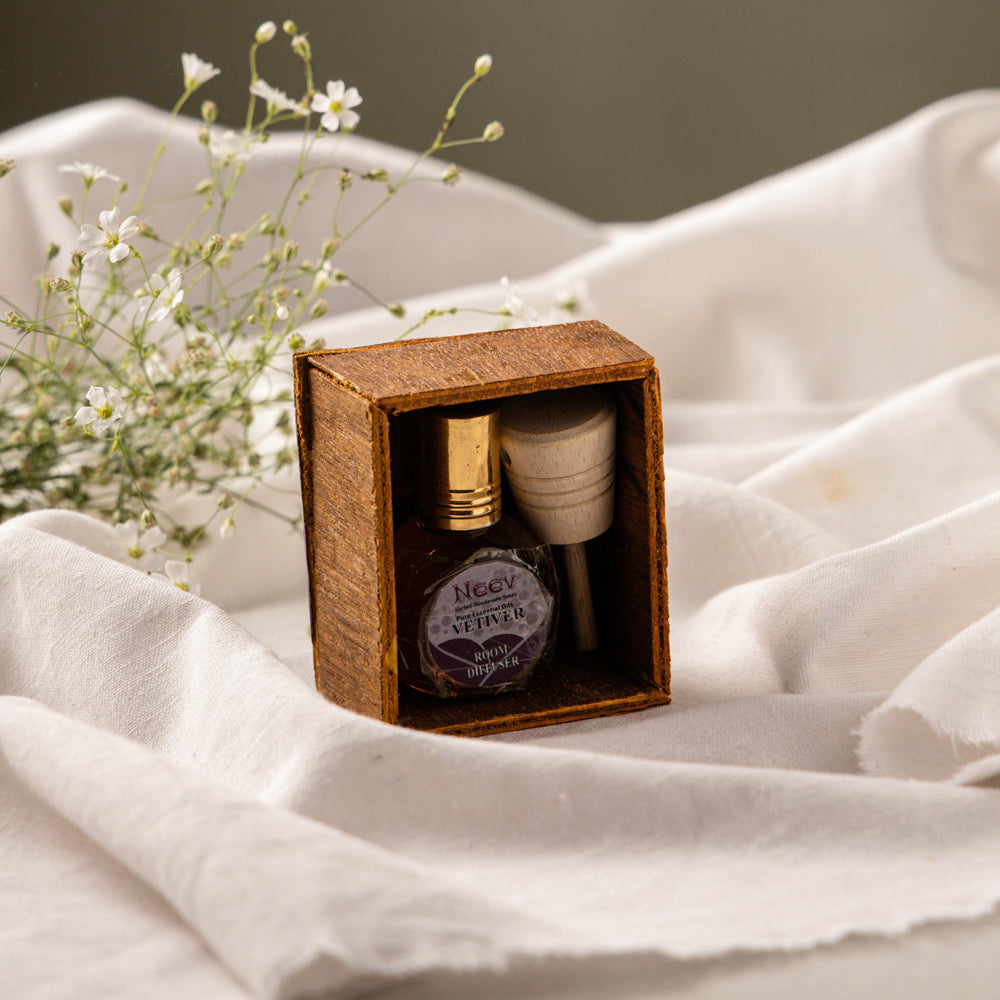 NEEV "Vetiver Oil Room Diffuser Enhances Libido and Awakens Sexual Desire"