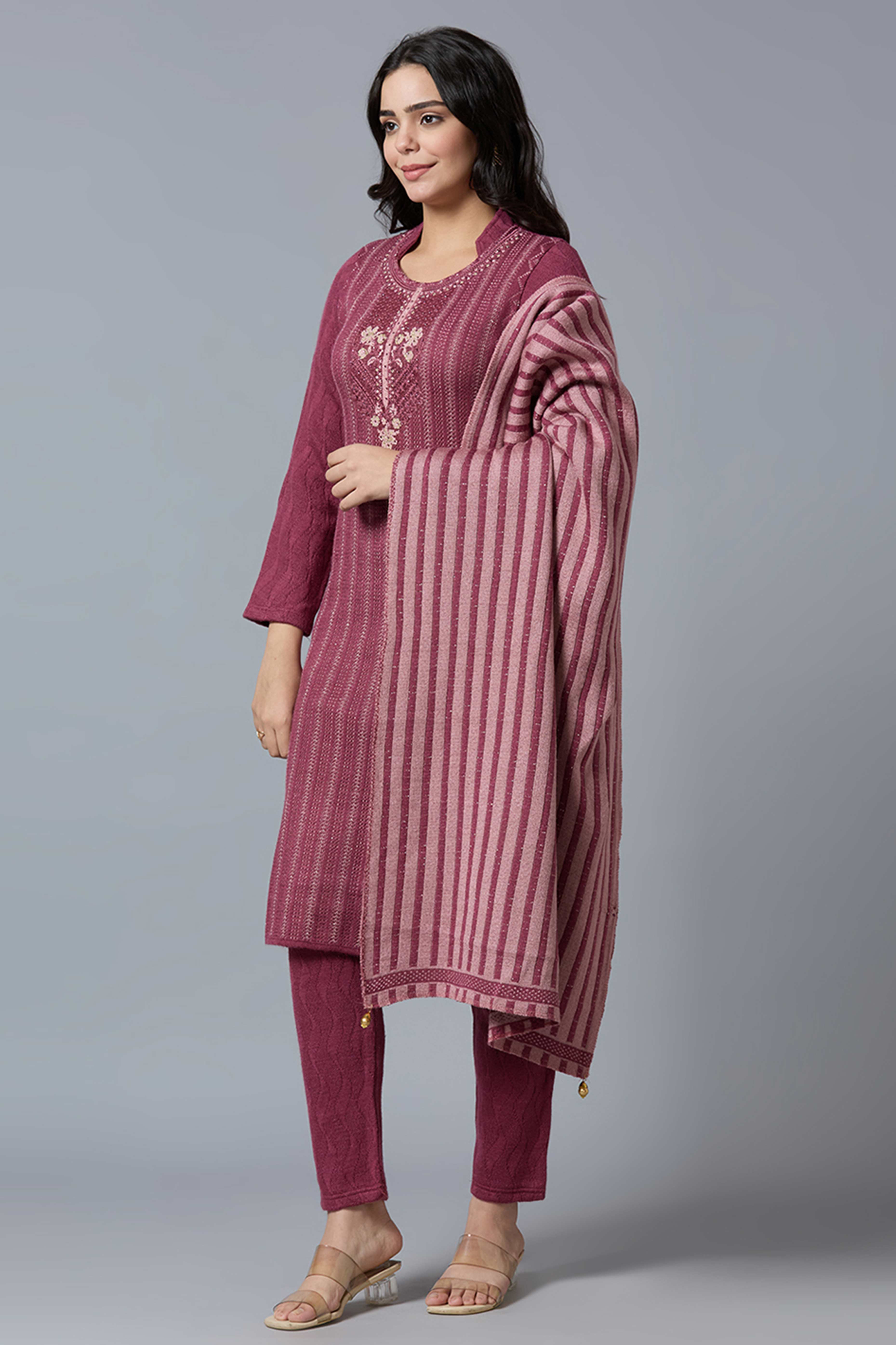 Peachmode Maroon Woven Woolen Straight Salwar Suit - view 4