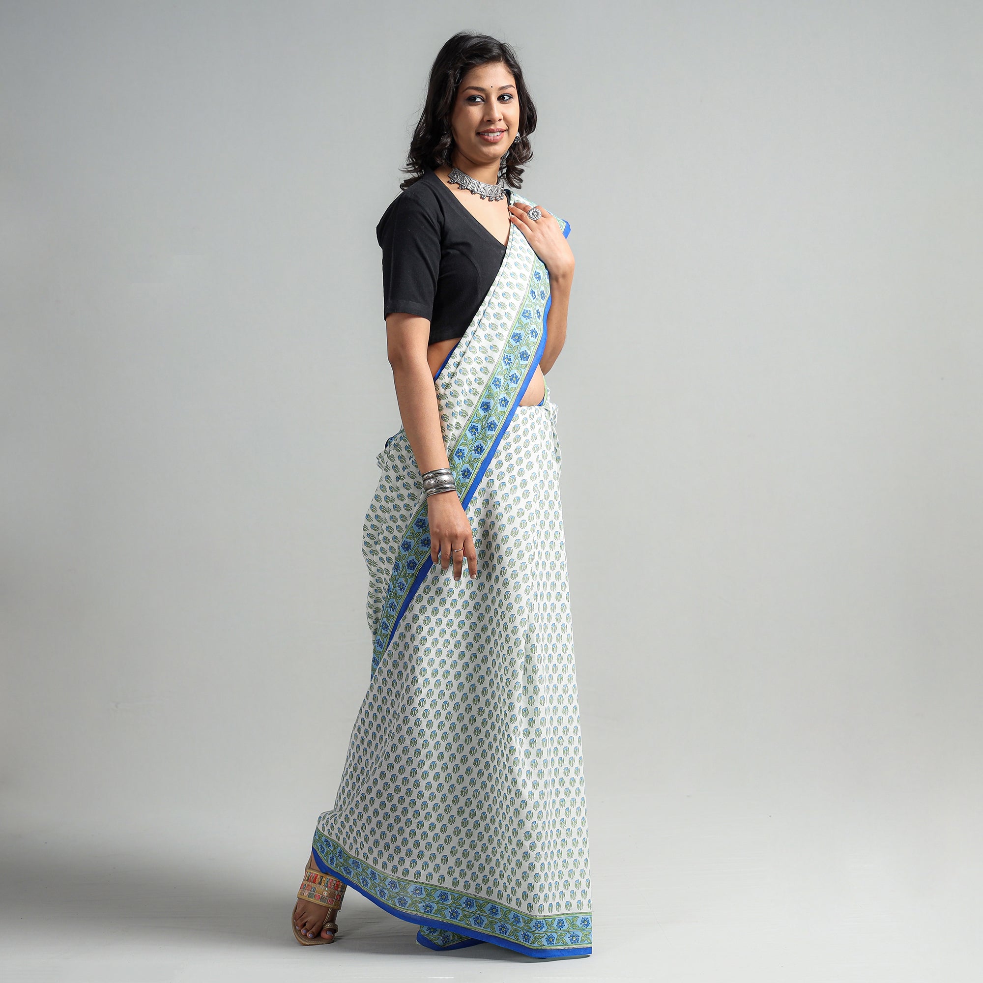 SANTOSH KUMAR DHANOPIA Blue - Block Printed Mul Cotton Sanganeri Saree - view 2