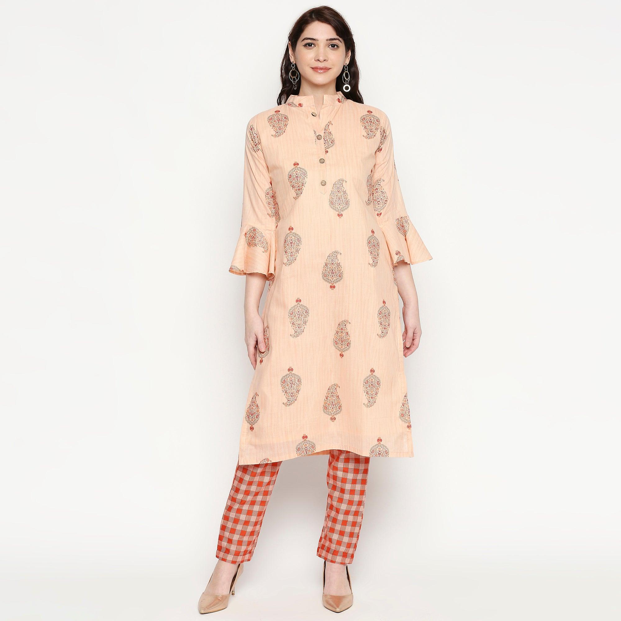 Peachmode Jazzy Peach Colored Casual Wear Printed Cotton Kurti-Pant Set