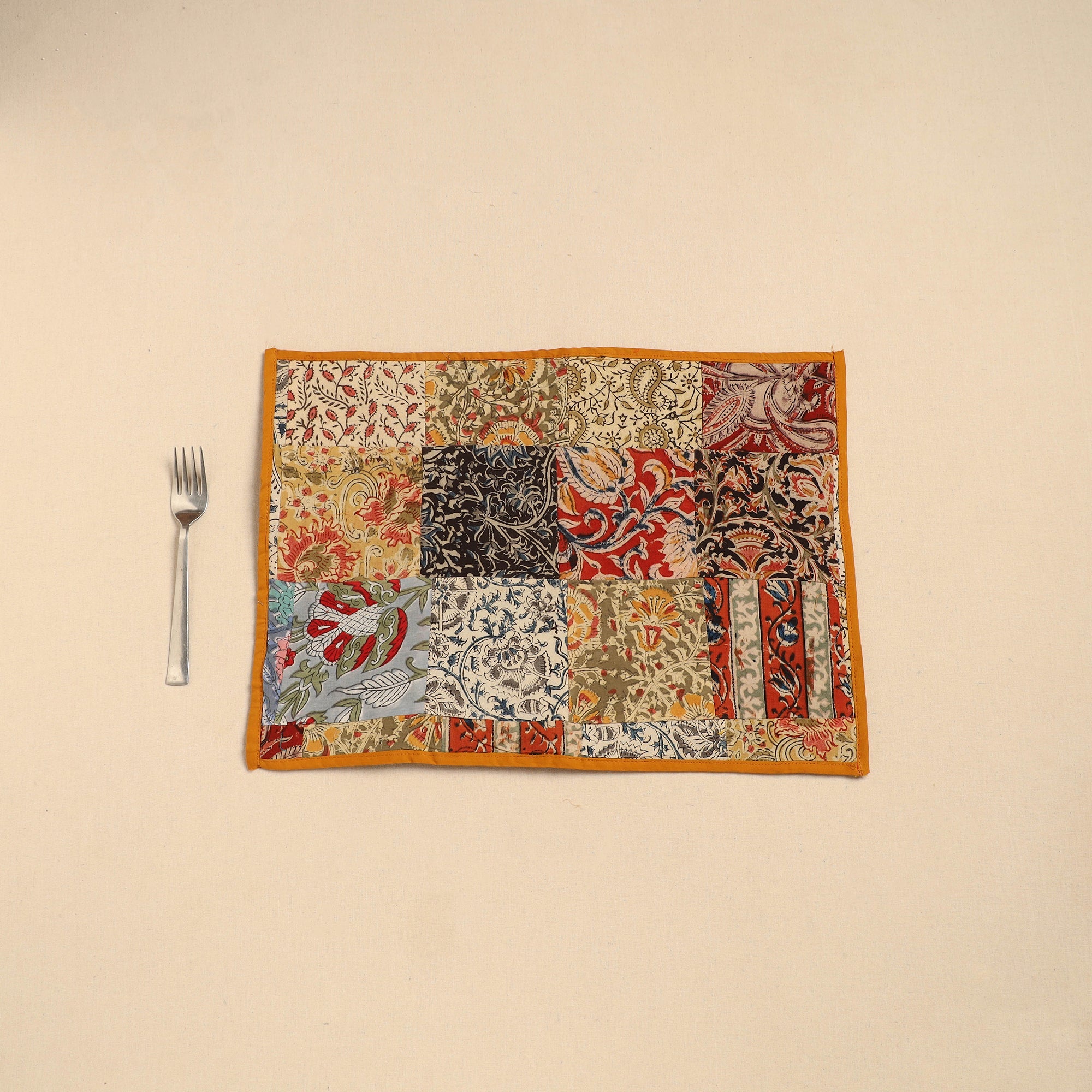 NOORI BAZAR Handcrafted Cotton Patchwork Table Mat 02 - view 2