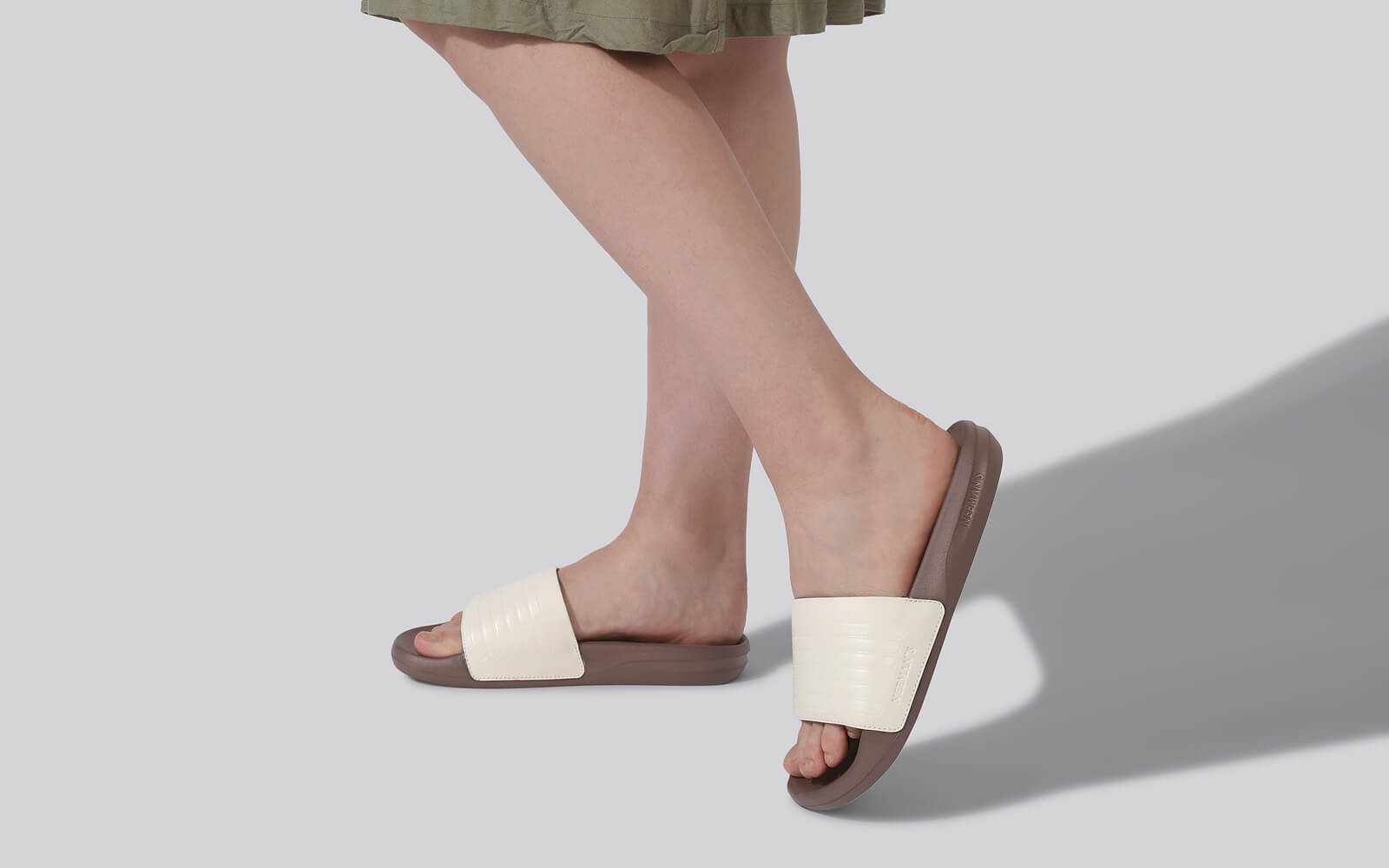 Neeman's FootBed Slides for Women : Ivory Brown - view 8