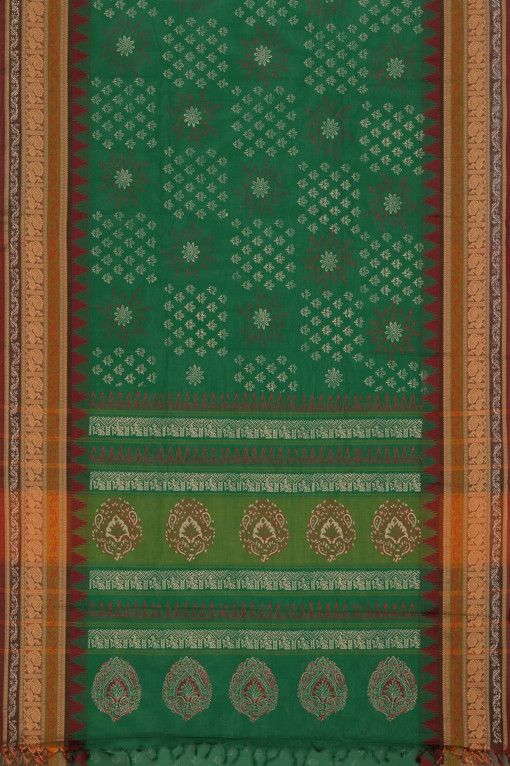 Kalanjali Ethnics Hand block printed cotton saree - view 4