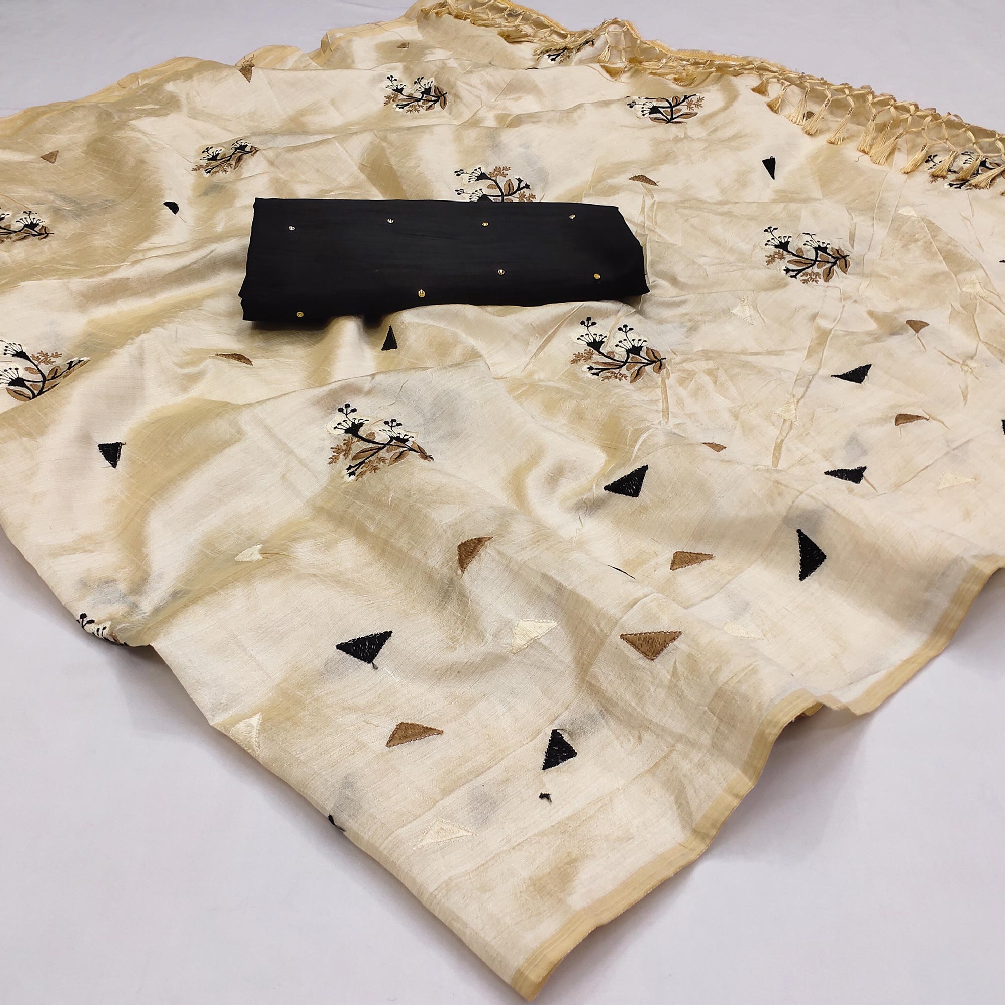 Peachmode Cream Floral Embroidered Assam Silk Saree