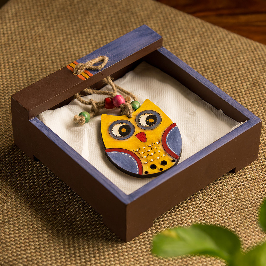 EXCLUSIVELANE 'Owl Motif' Tissue Holder In Pine Wood
