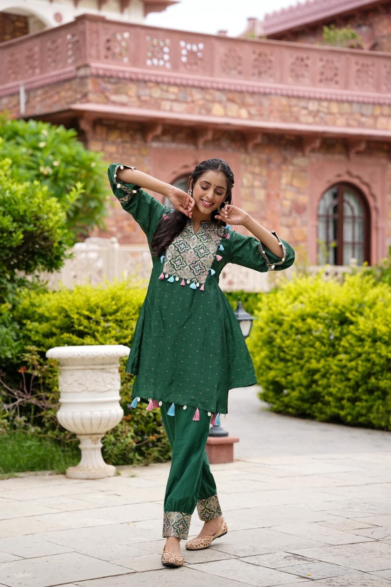 Idaho-o Netra Green Kurta Set