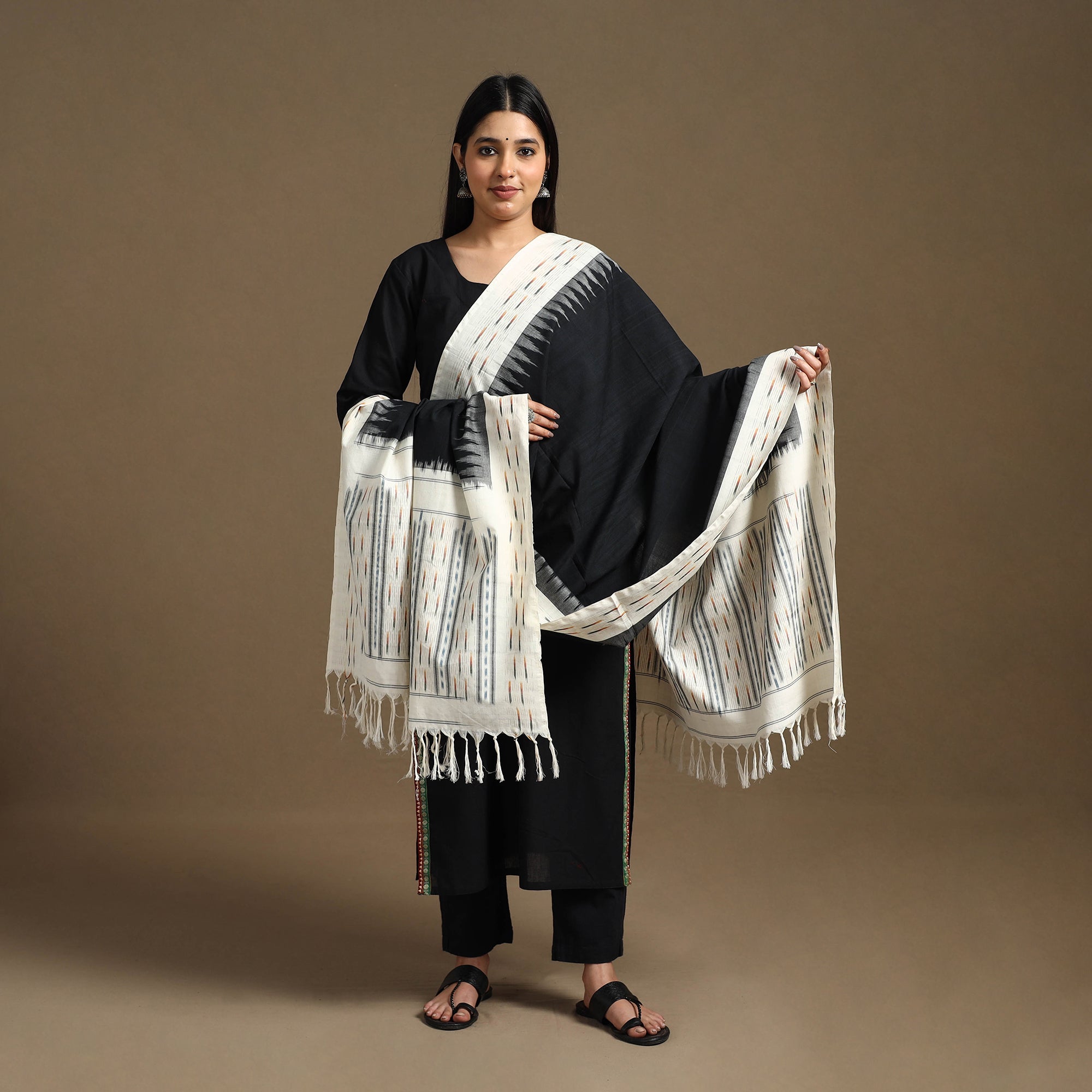 SOUTH KARGHA Black - Handloom Cotton Pochampally Ikat Dupatta 11