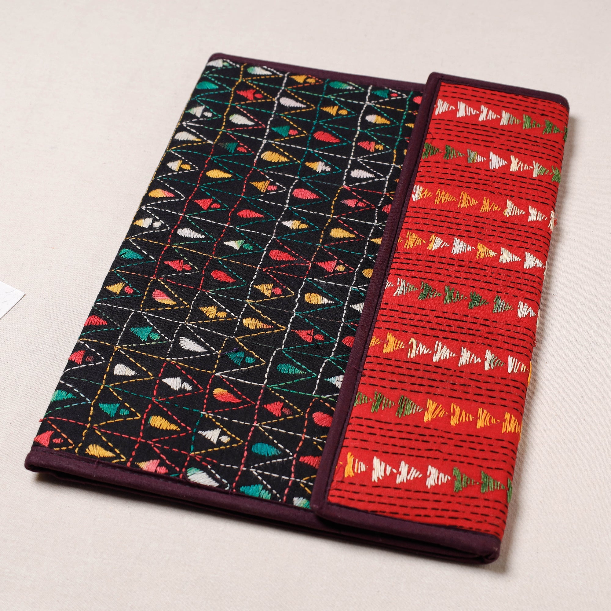 ASALKAAR Bengal Kantha Work Handcrafted File Folder - view 2